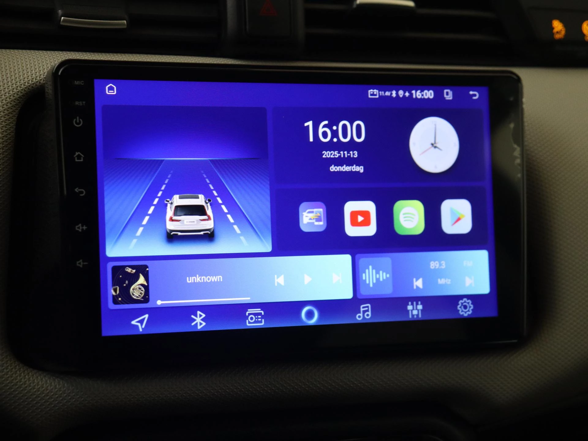 Nissan-Micra-image-15