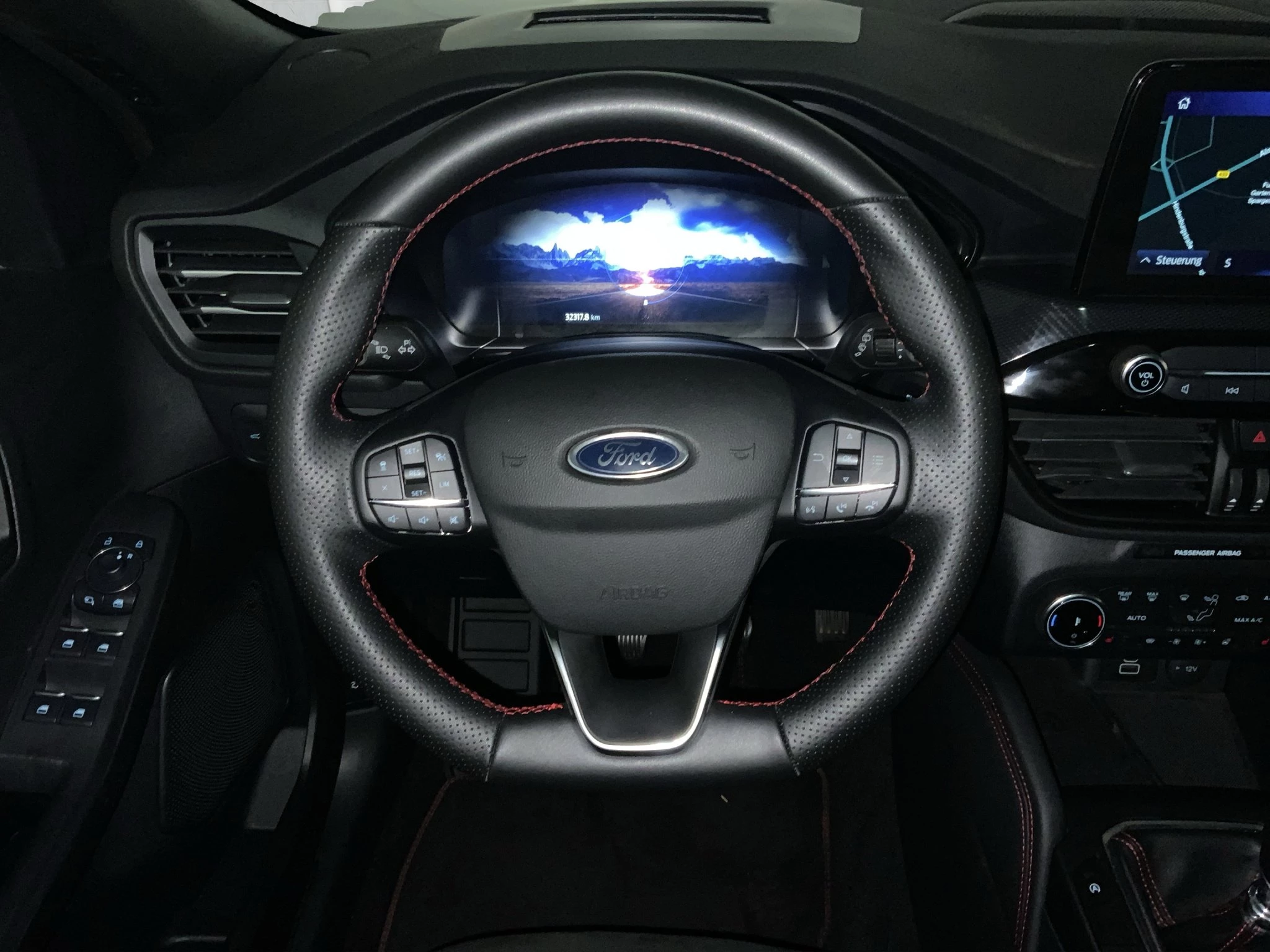 Ford Kuga ST-Line X*PANO*AHK*KAM*ACC*NAVI*SOUND-SYS.