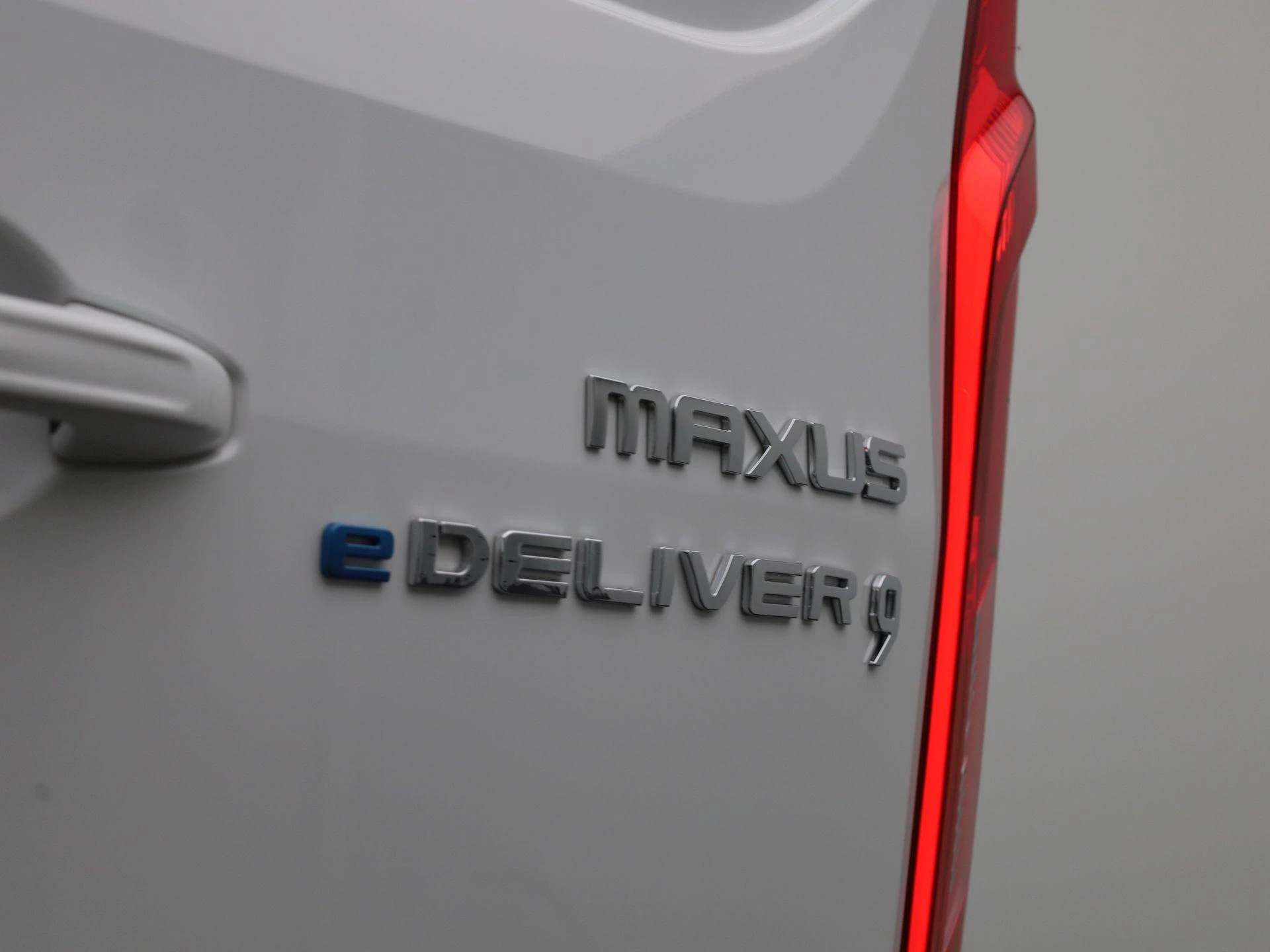 Maxus eDeliver9 L3H2 Business DEAL 89 kWh