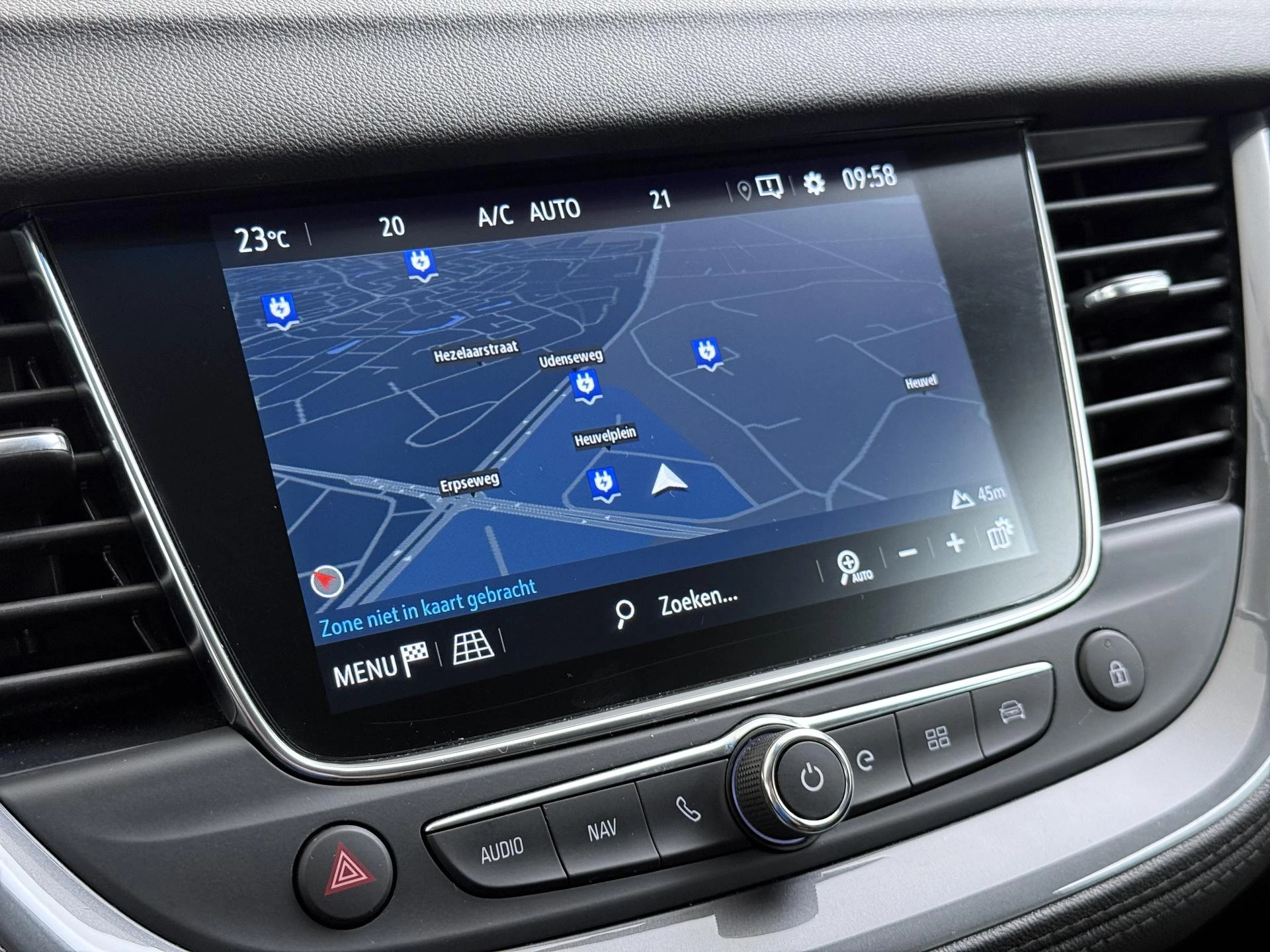 Opel Grandland X 1.6 Turbo Hybrid Business Elegance