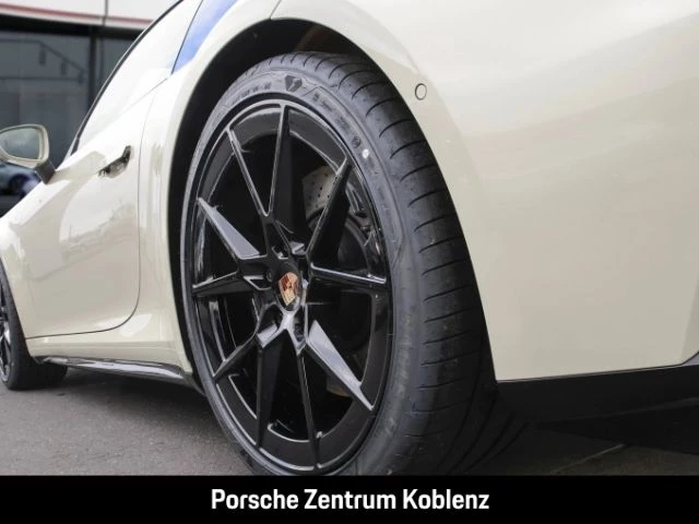 Porsche 911 992 -2 Carrera 4S carrera