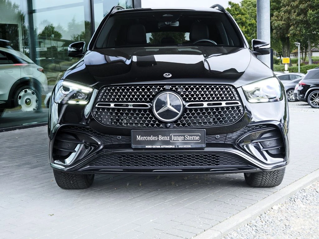 Mercedes-Benz-GLE 450 d-image-3