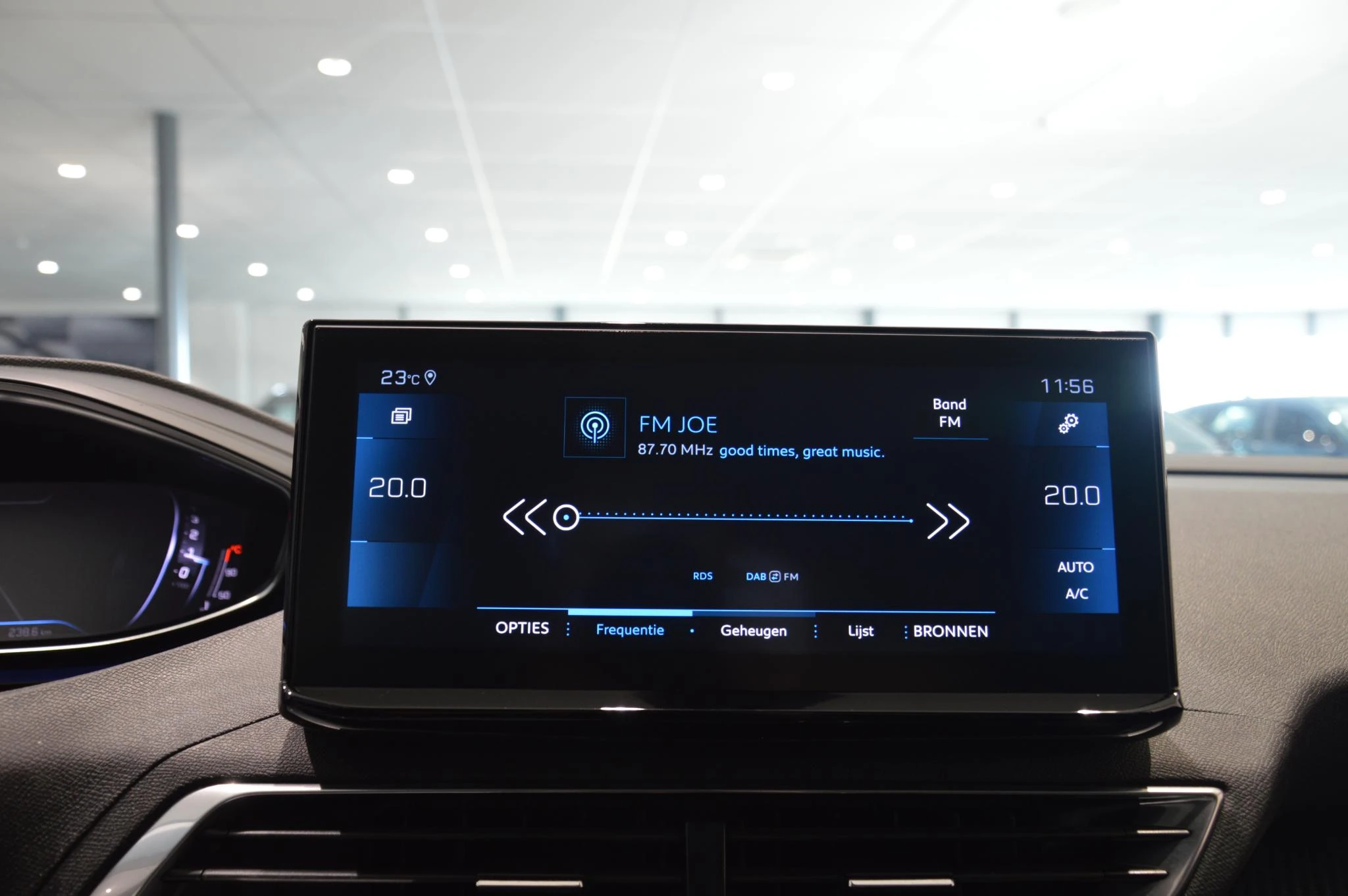 Peugeot-3008-image-13