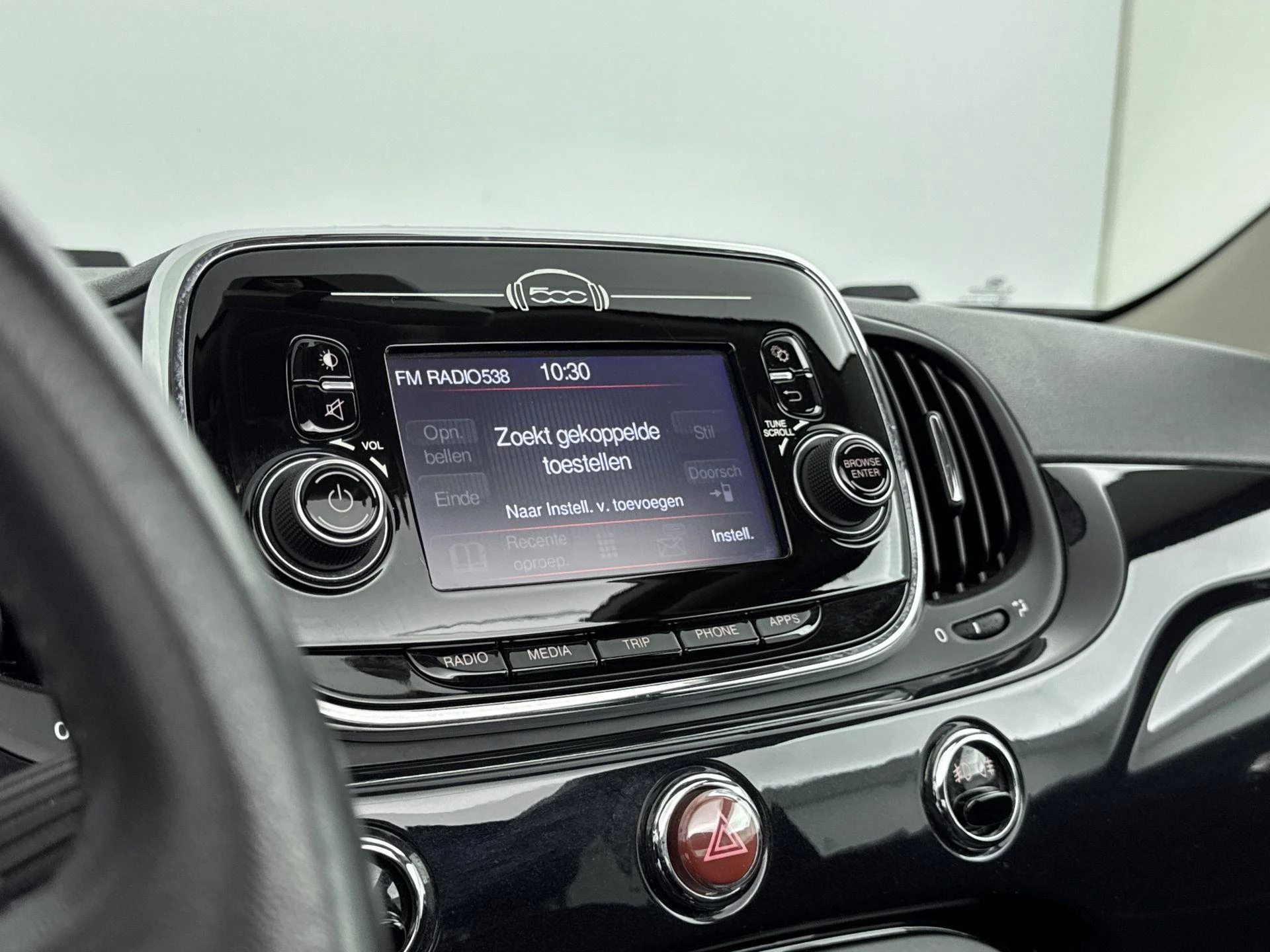 Fiat-500C-image-5
