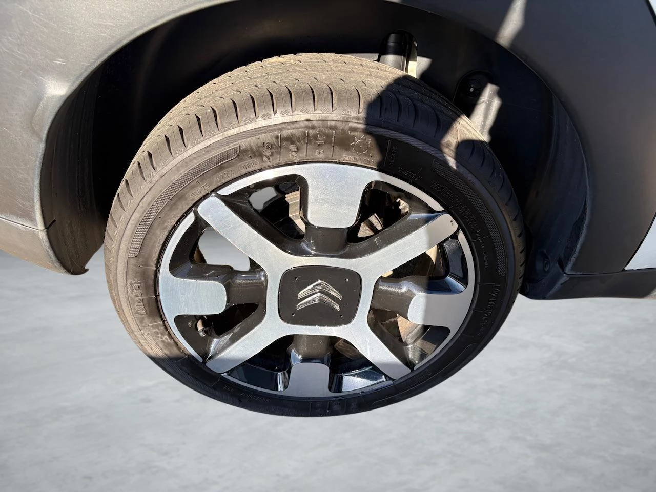 Citroën-C4 Cactus-image-11