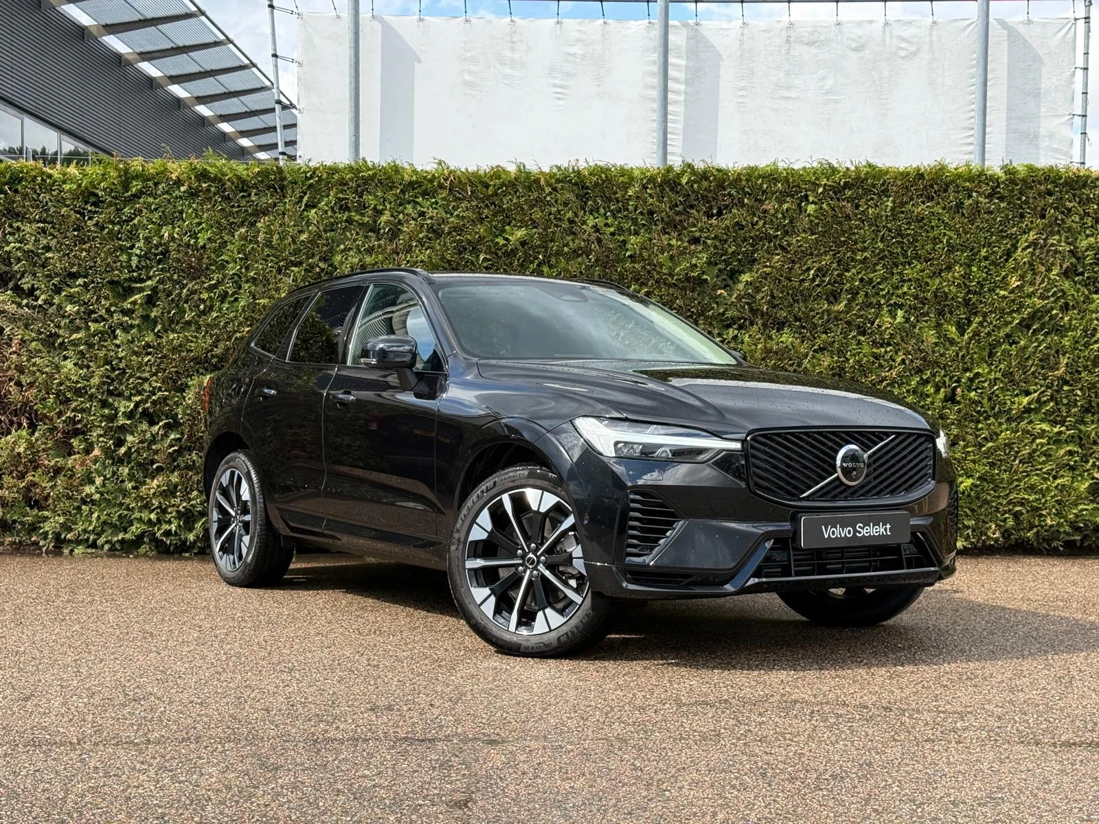 Volvo-XC60-image-2