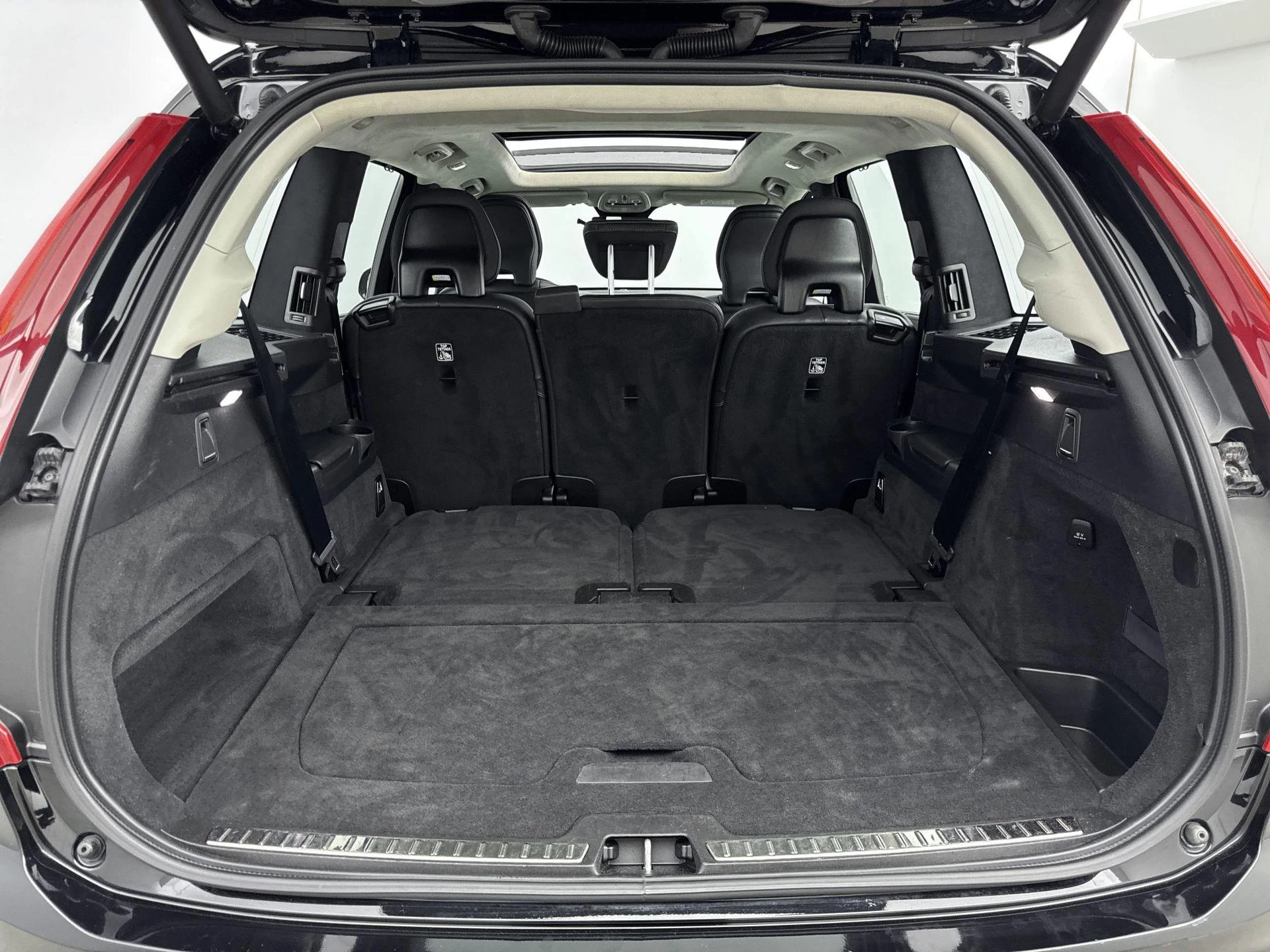 Volvo-XC90-image-14