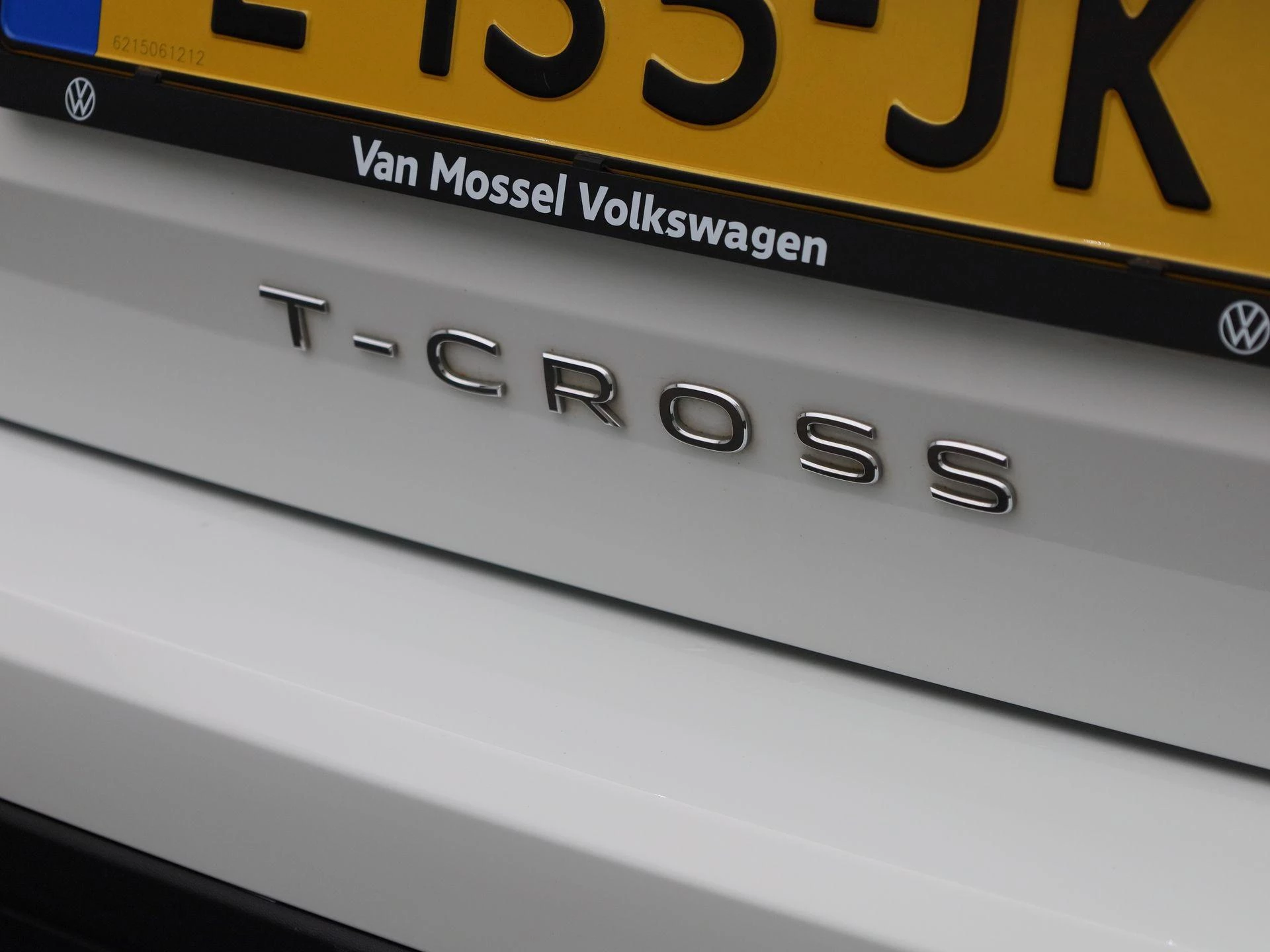 Volkswagen-T-Cross-image-32