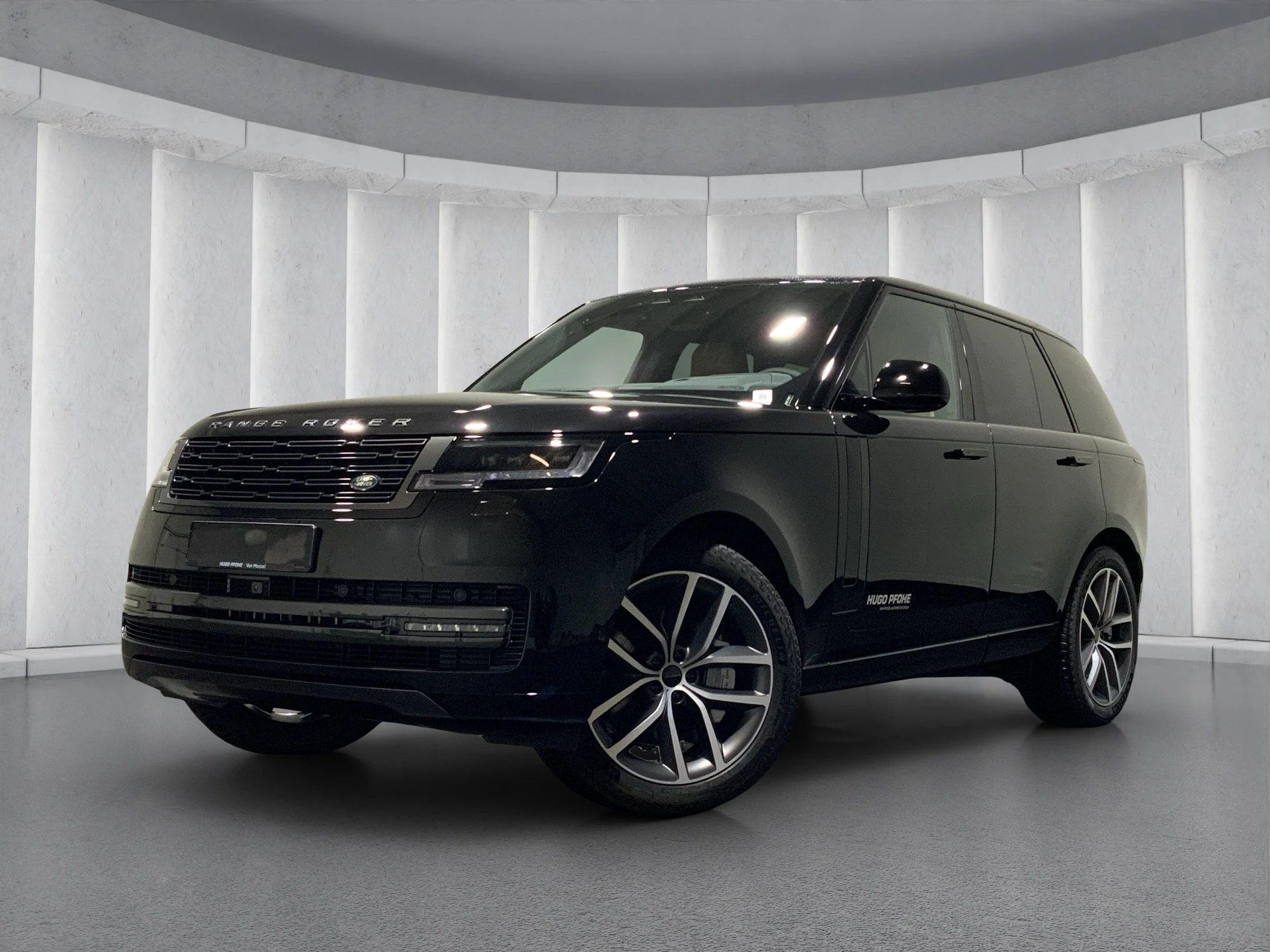 Land Rover-Range Rover-image-0