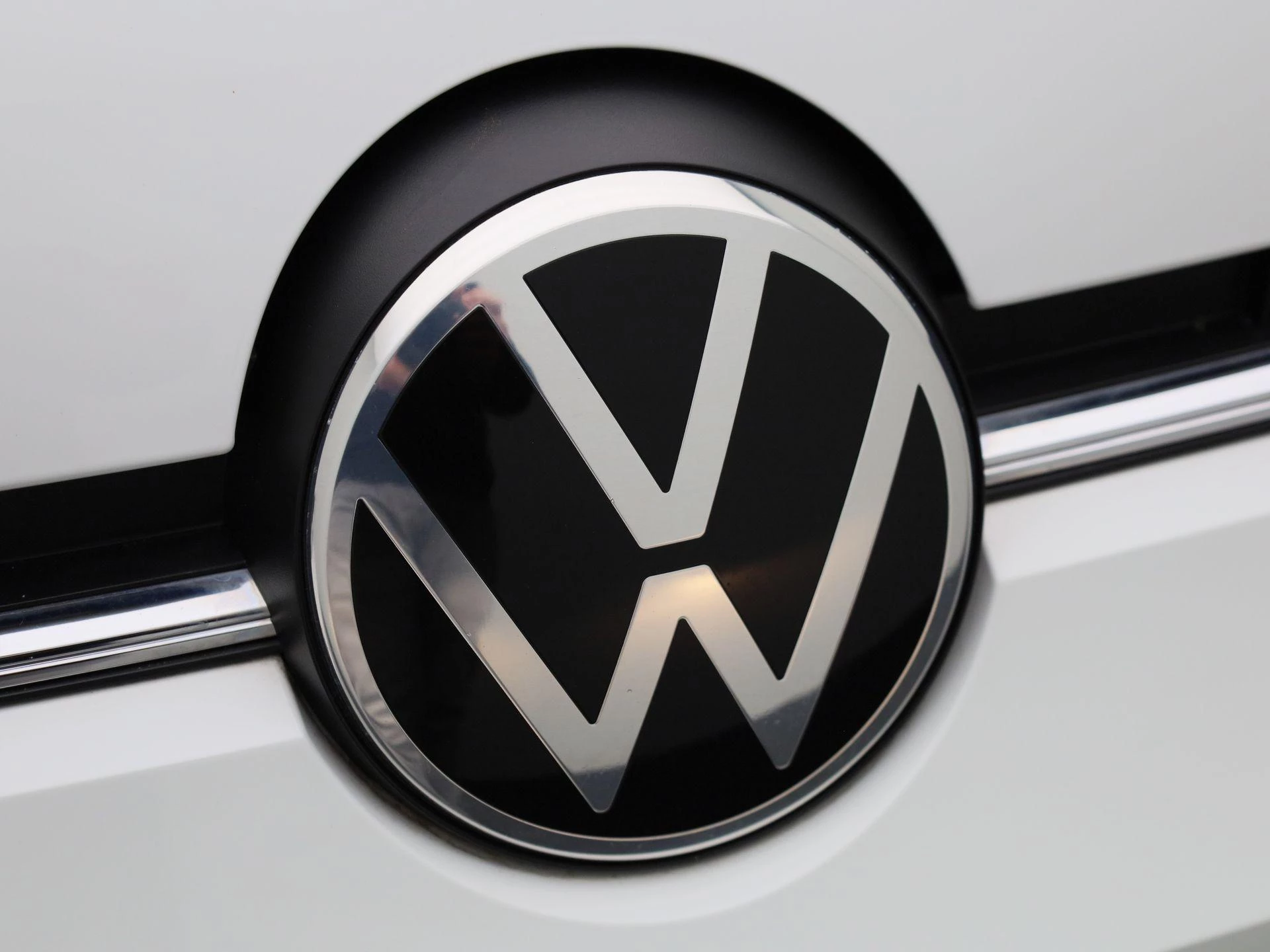Volkswagen-up!-image-21