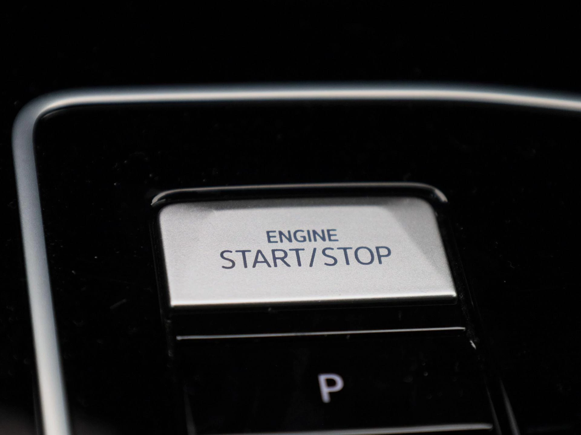 Volkswagen-Golf-image-18