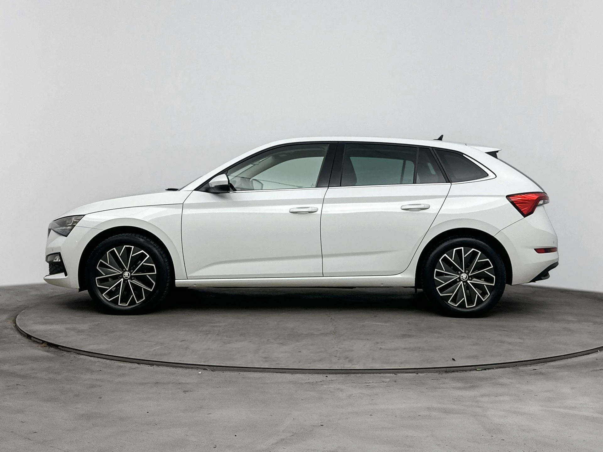 Škoda-Scala-image-1