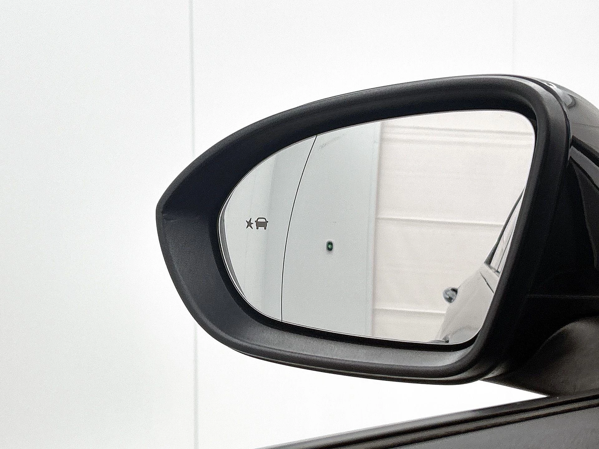 Opel-Insignia-image-26