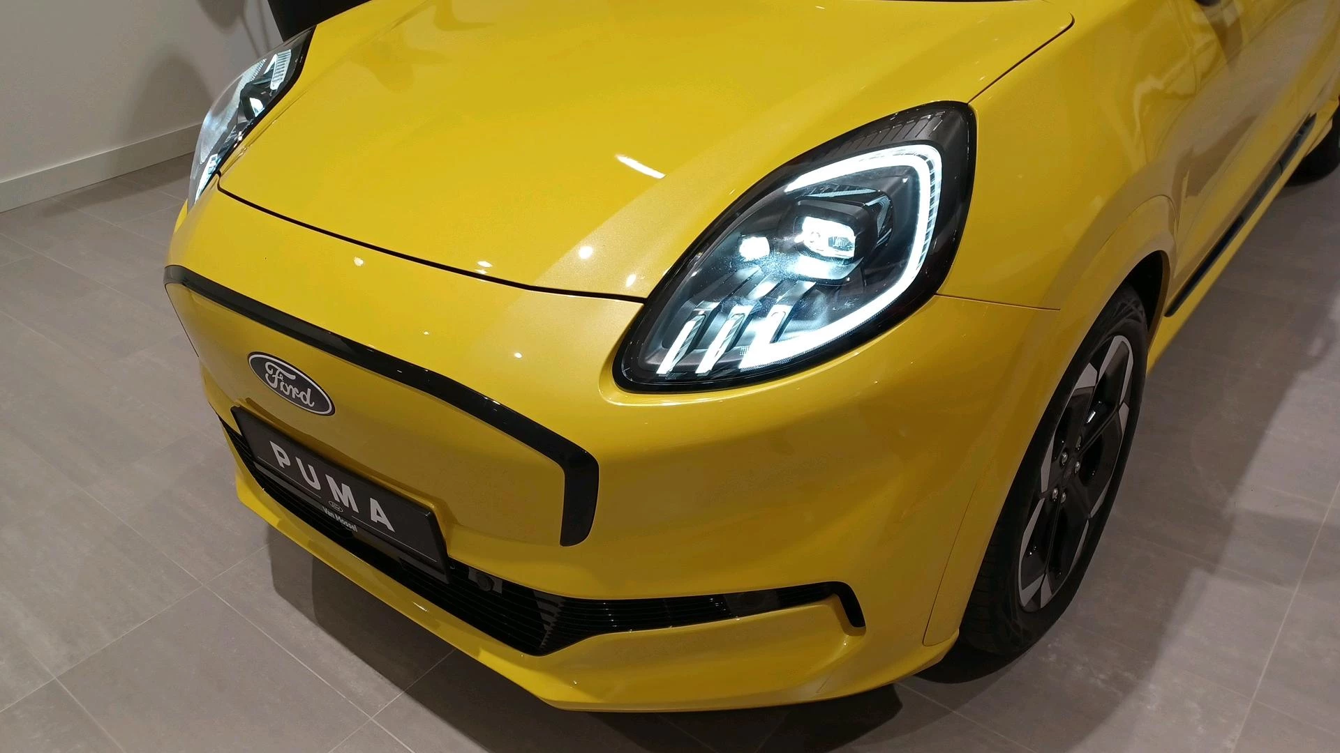 Ford Puma Gen-E 43kWh Premium|360°|Winterpack|Range 376km