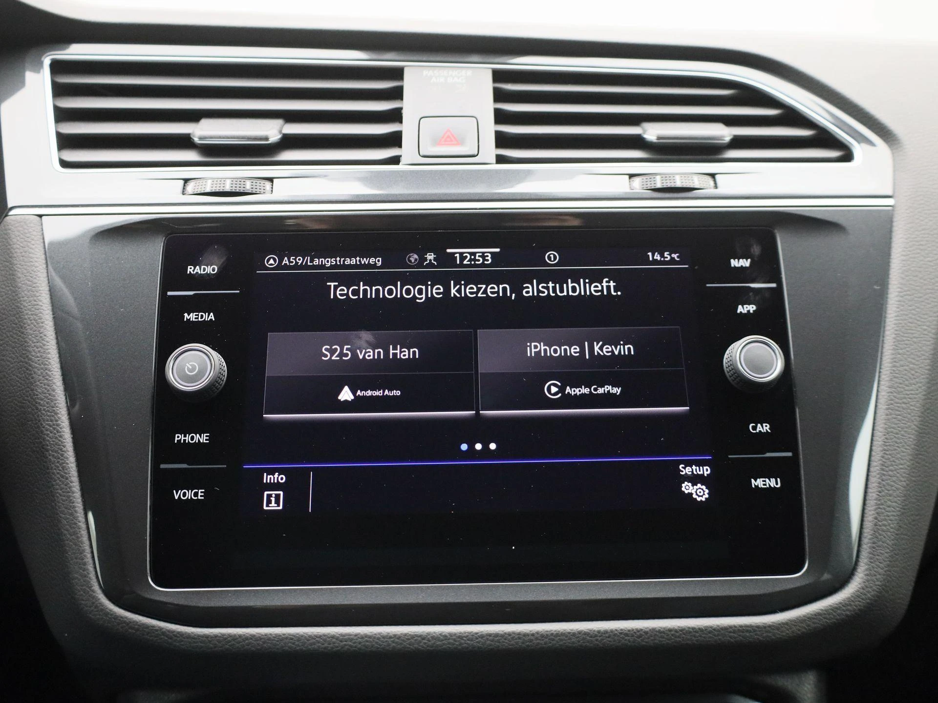 Volkswagen-Tiguan-image-22