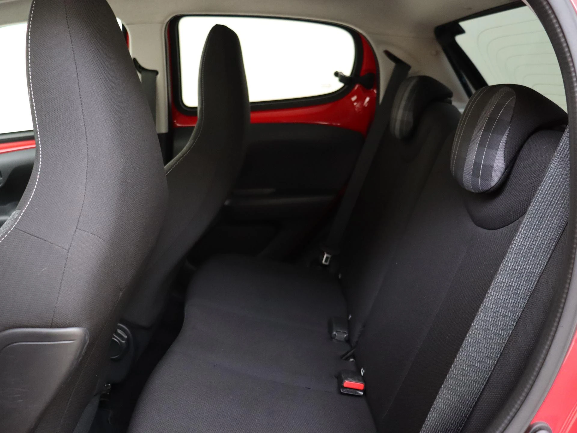 Peugeot-108-image-15