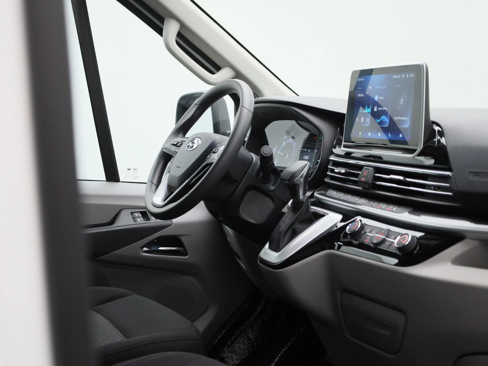 Maxus eDeliver9 L3H2 Business DEAL 89 kWh