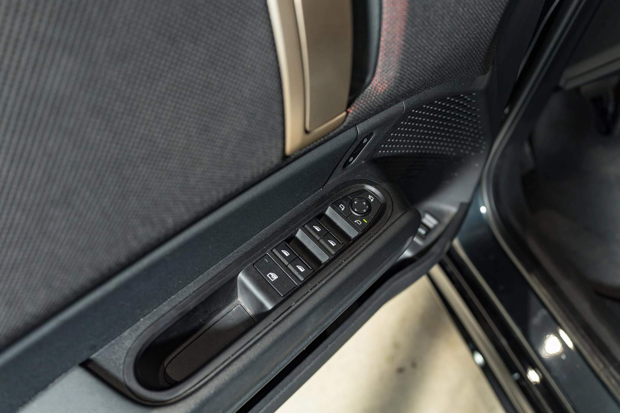 MINI-Countryman-image-21