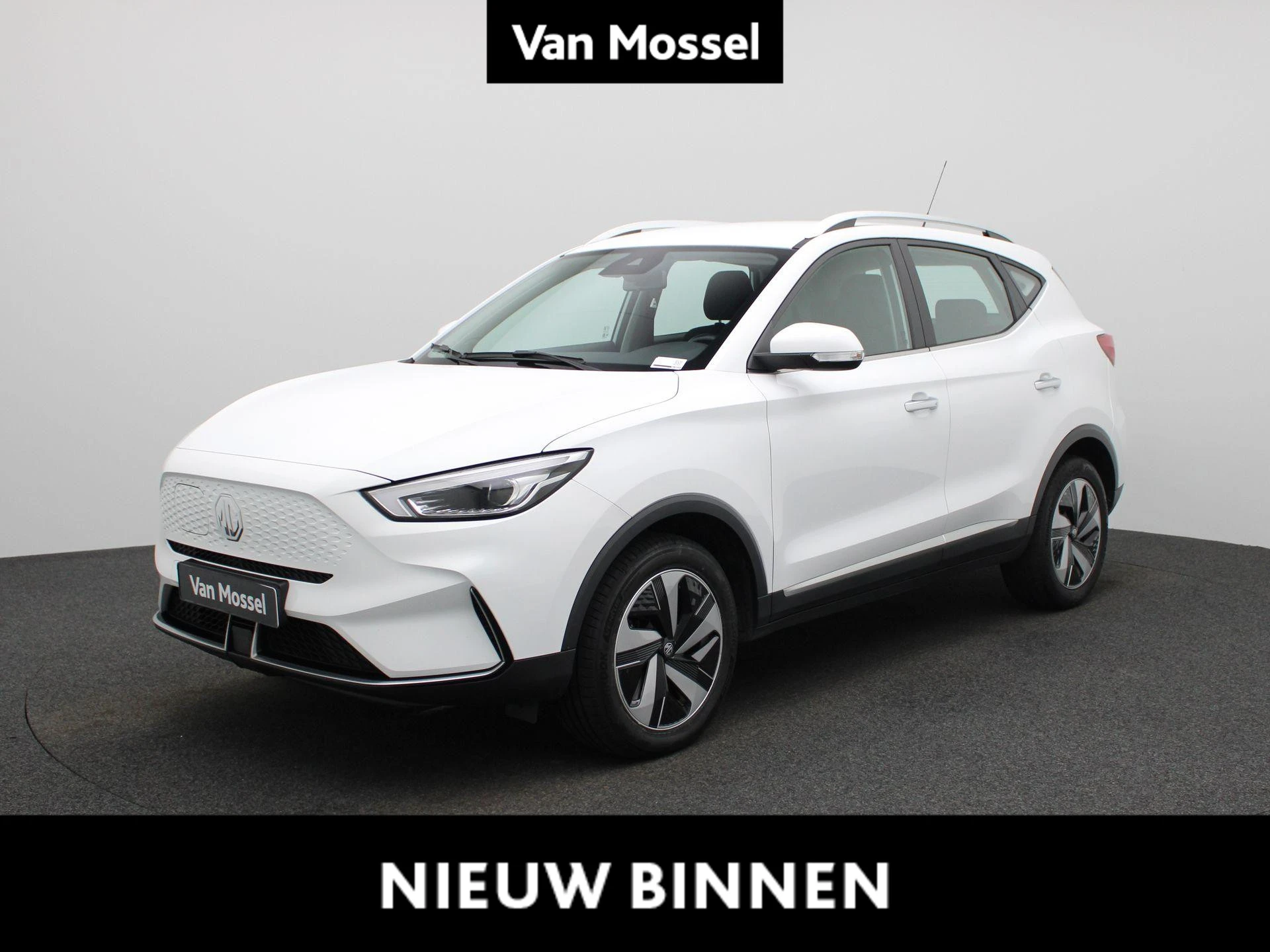 MG-ZS EV-image-0