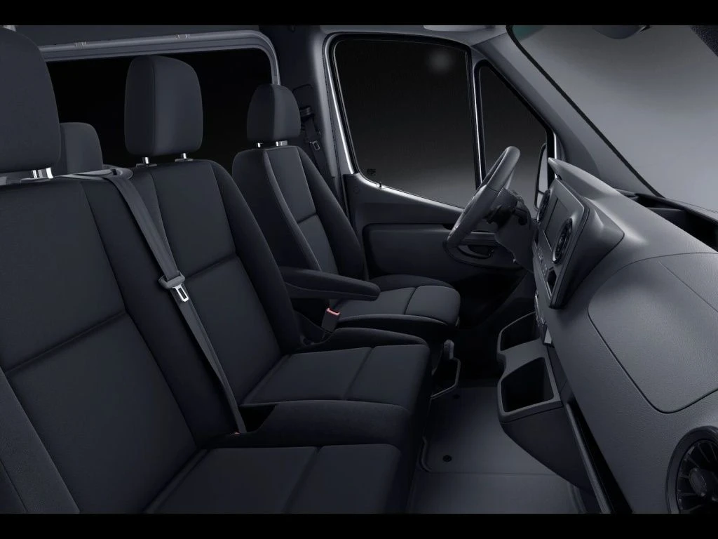 Mercedes-Benz-Sprinter 319-image-9