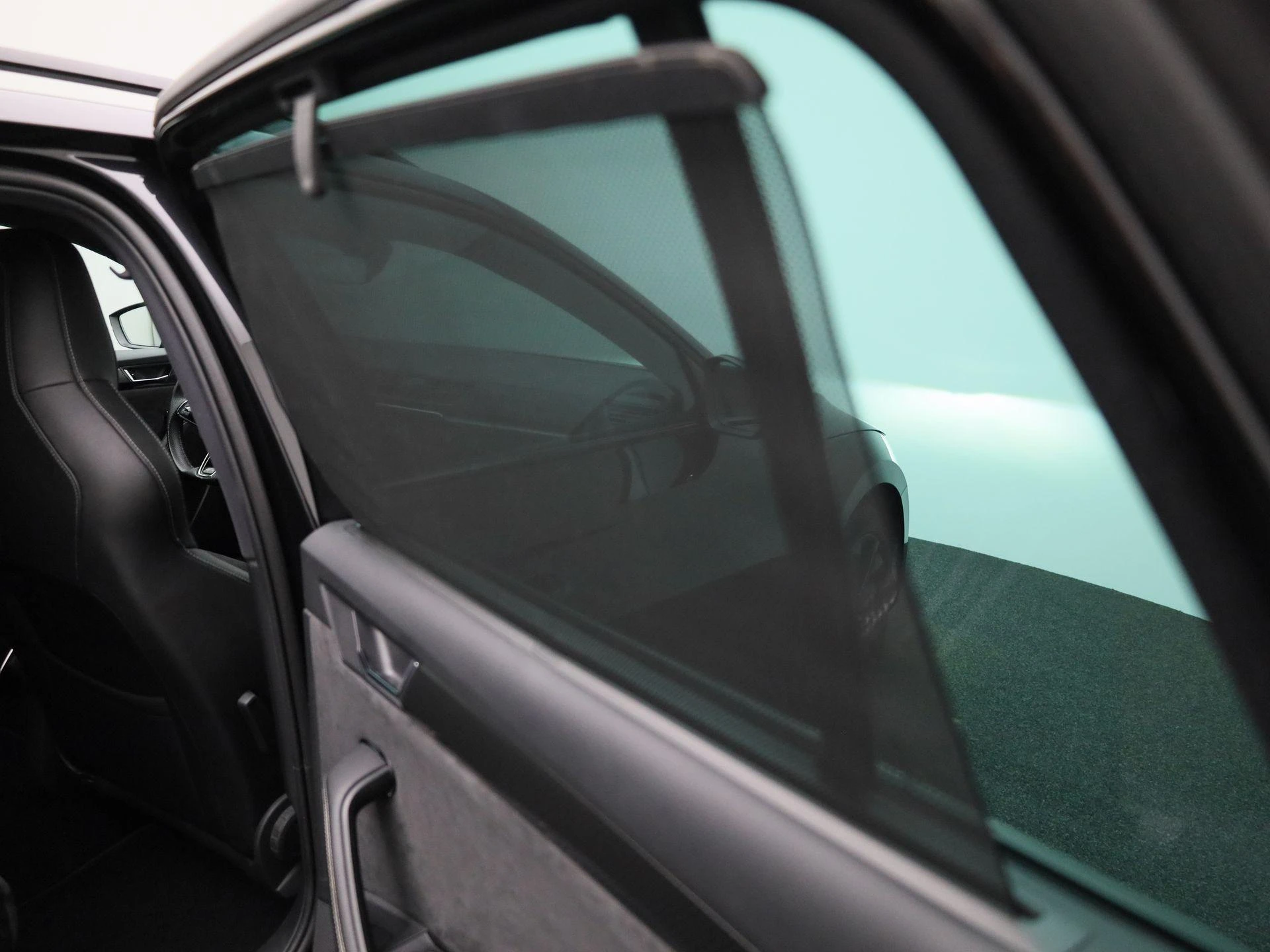Škoda Superb Combi 1.4 TSI iV Sportline Business
