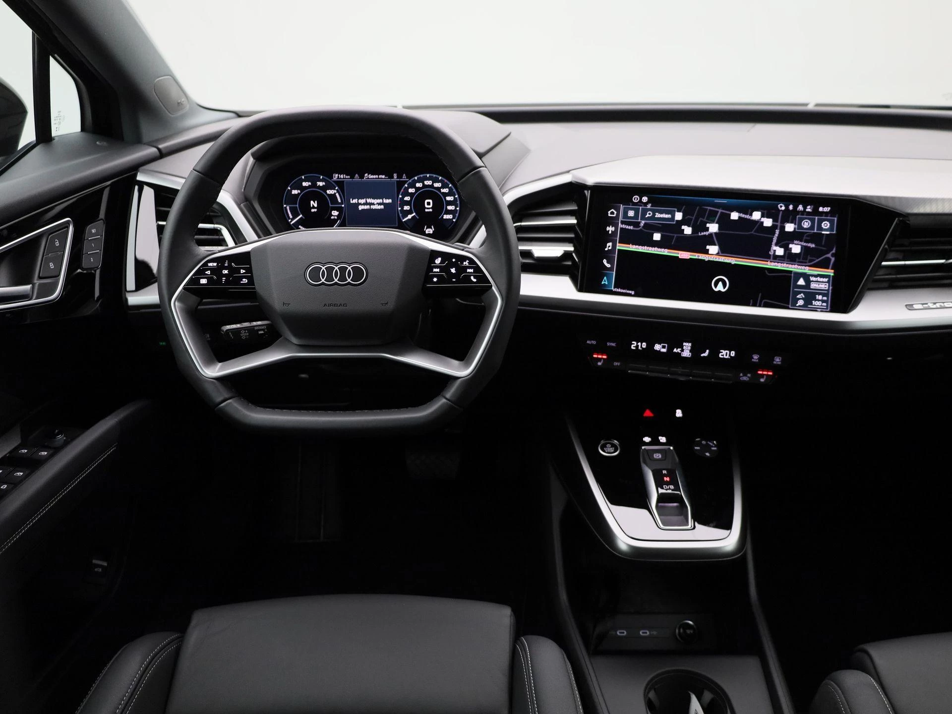 Audi-Q4 e-tron-image-6
