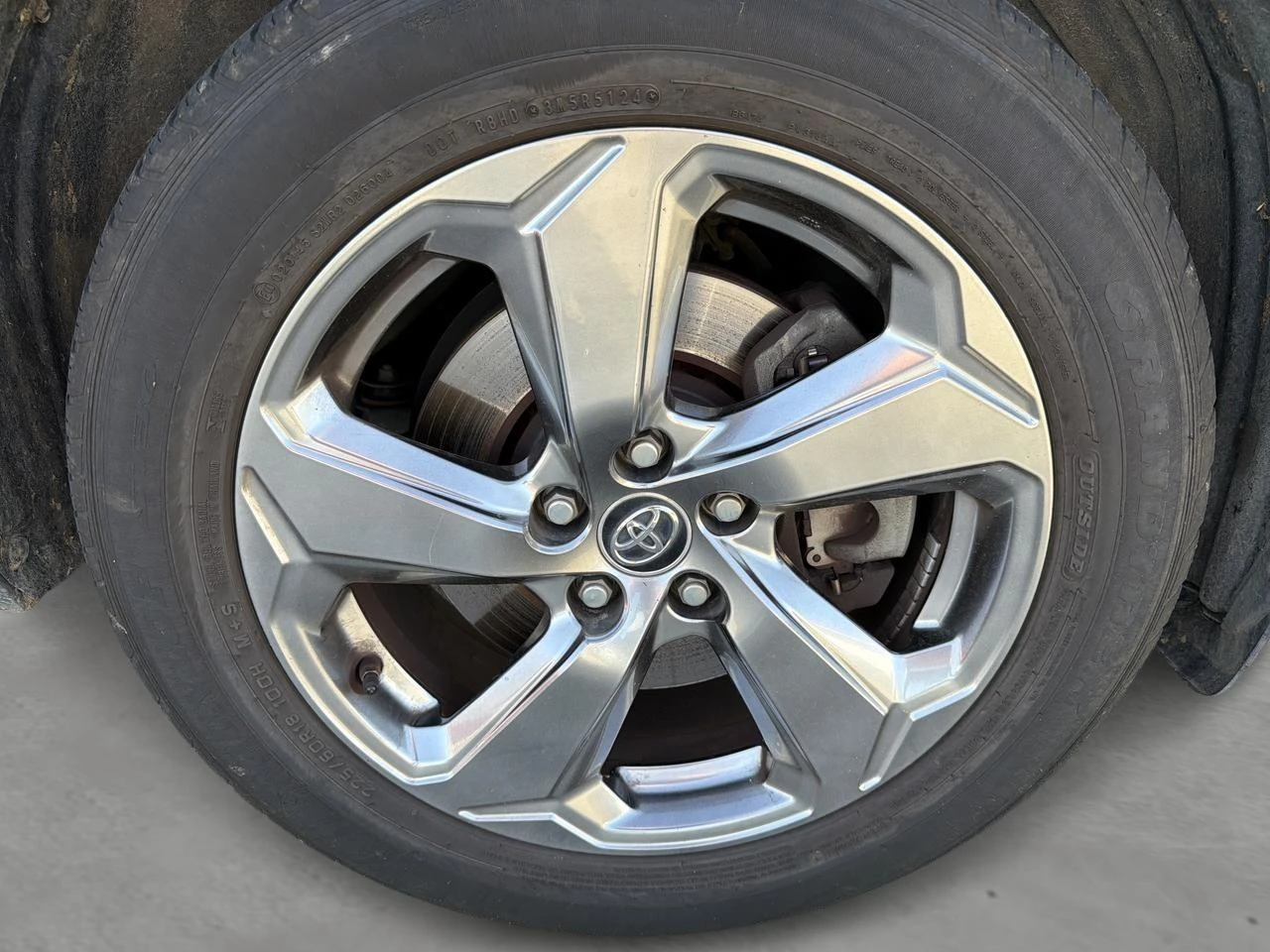 Toyota-RAV4-image-5