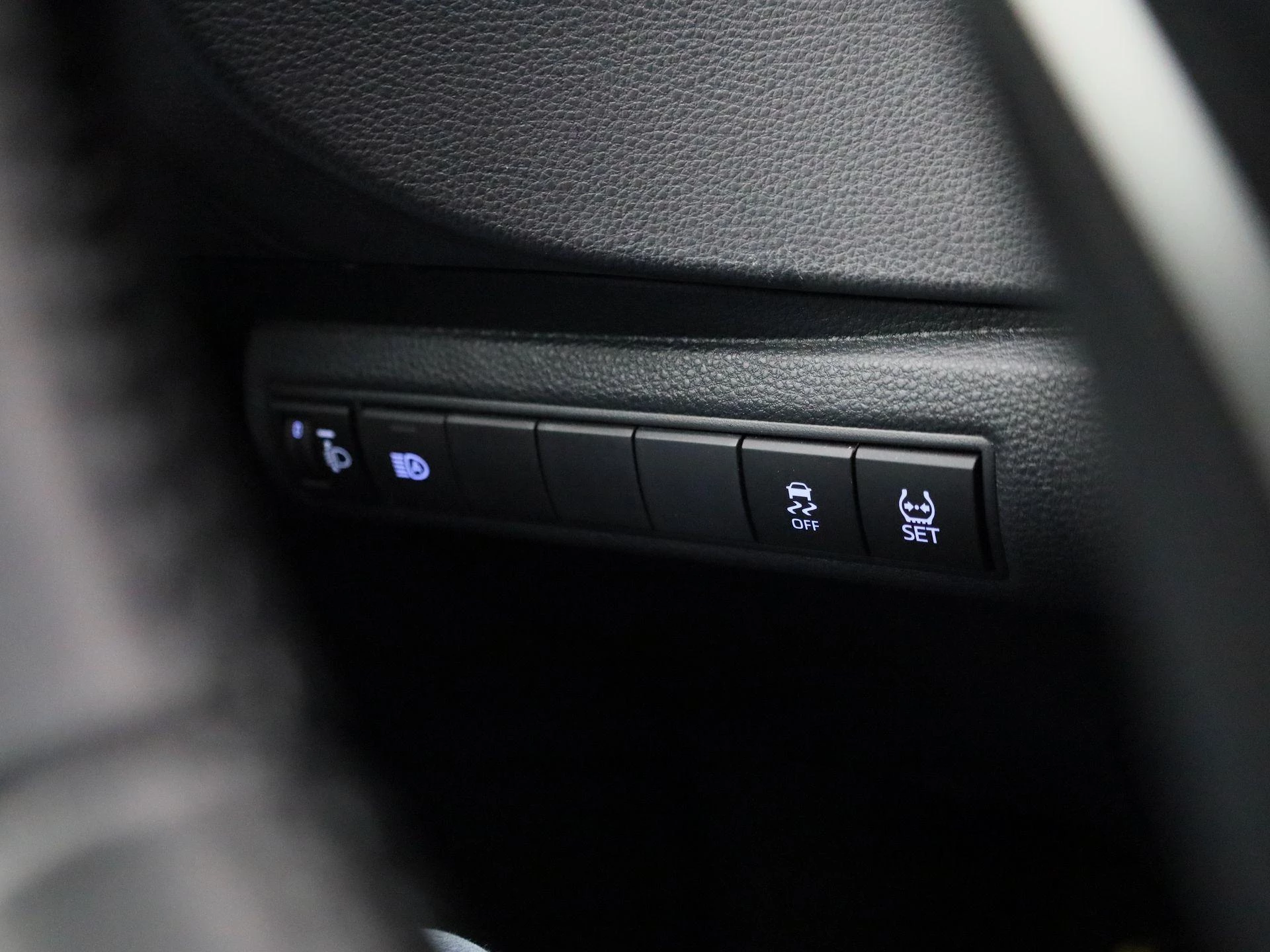 Toyota Corolla 1.8 Hybrid Business Plus