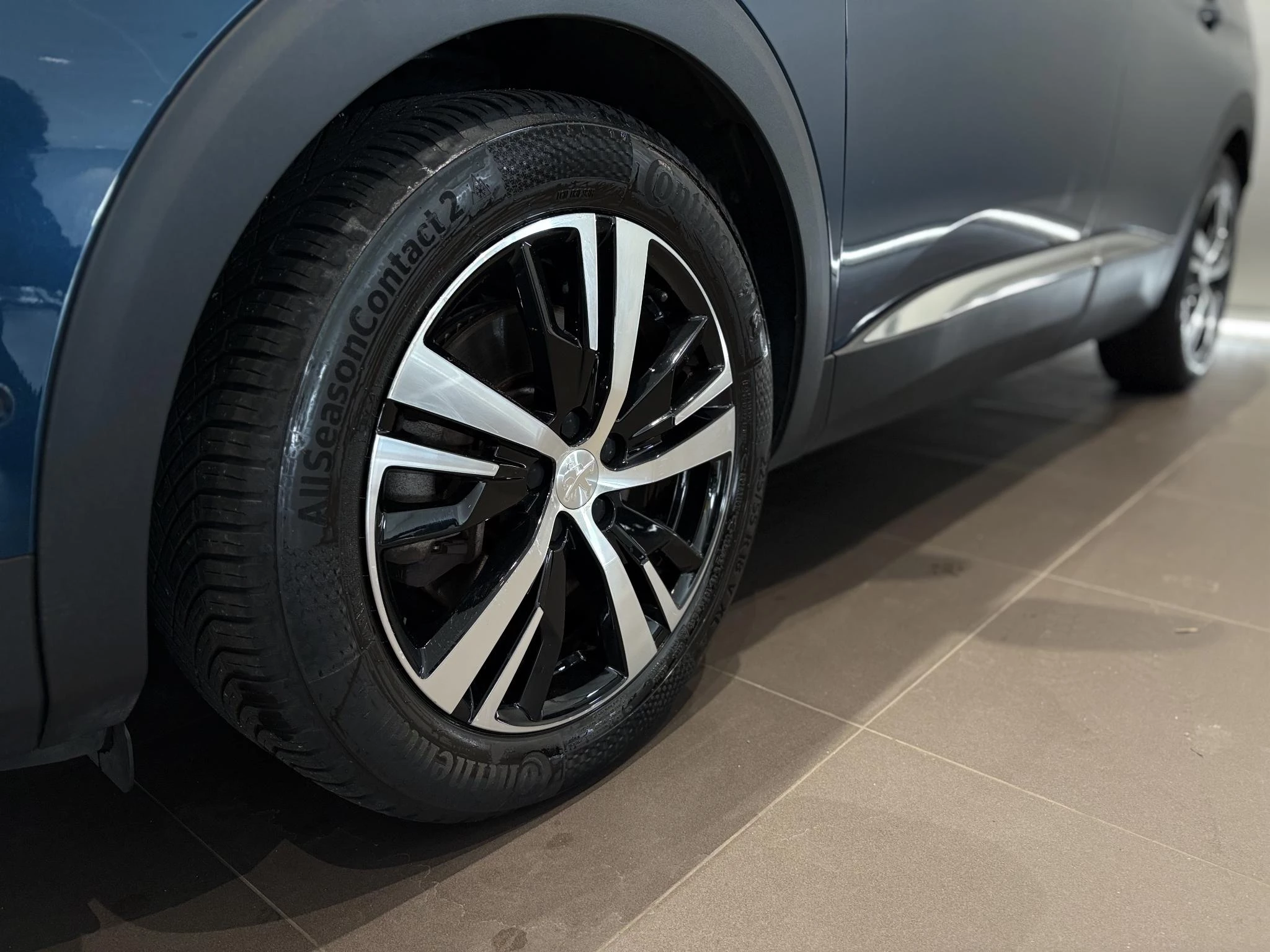 Peugeot 3008 1.6 HYbrid 225 GT