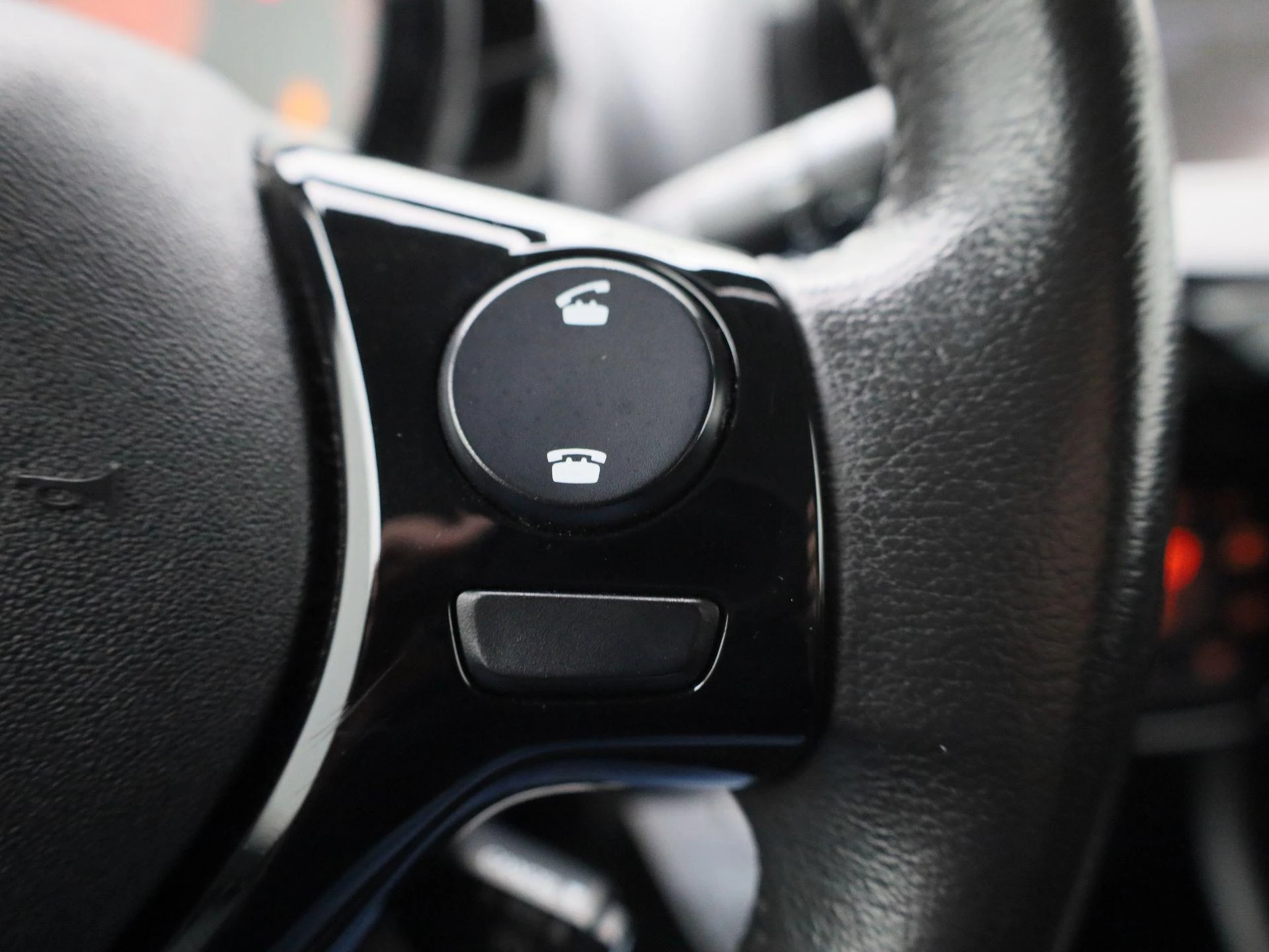 Peugeot 108 1.0 e-VTi Allure