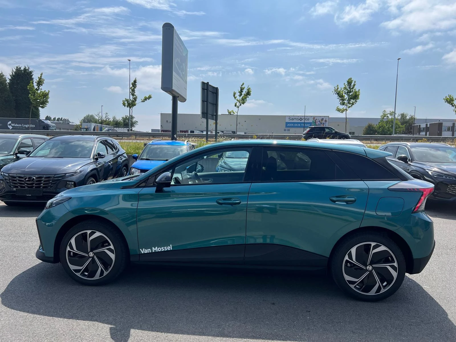 MG MG4 64 kWh Premium