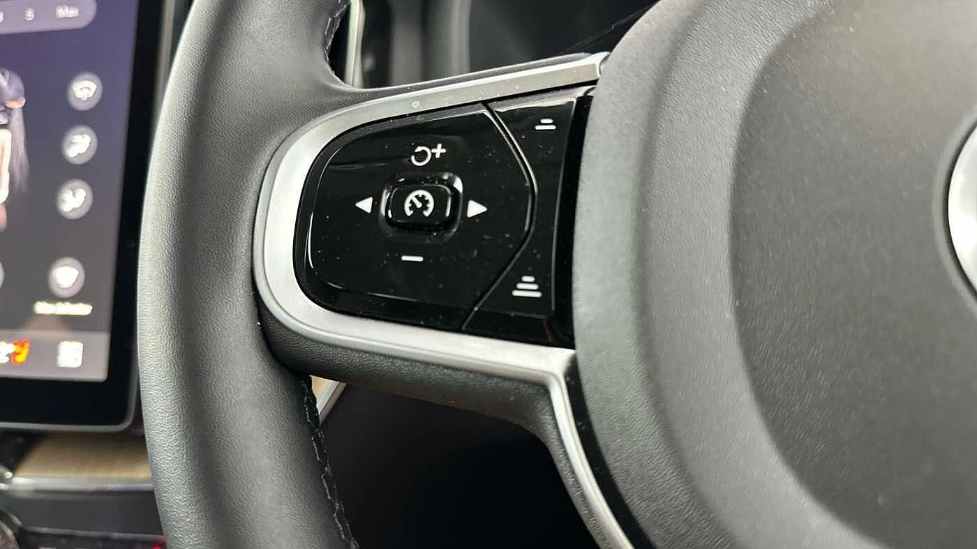 Volvo-XC60-image-18
