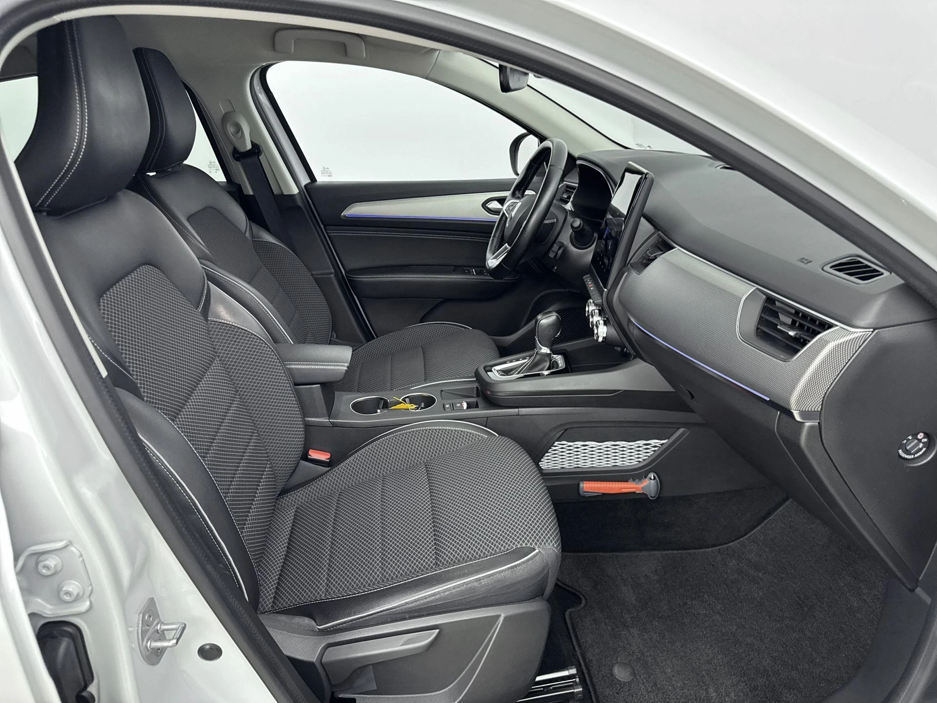 Renault-Arkana-image-21