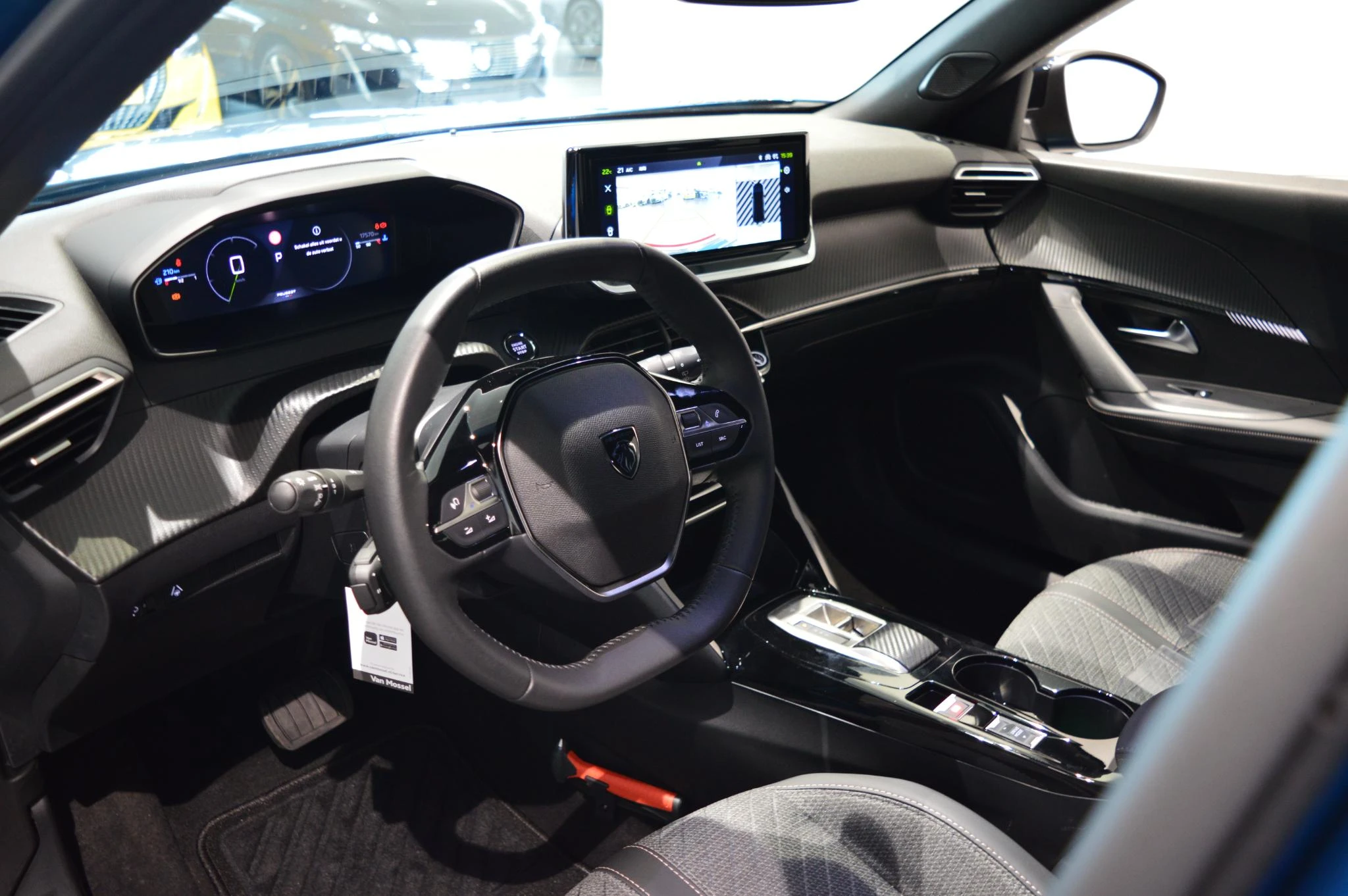 Peugeot-2008-image-4