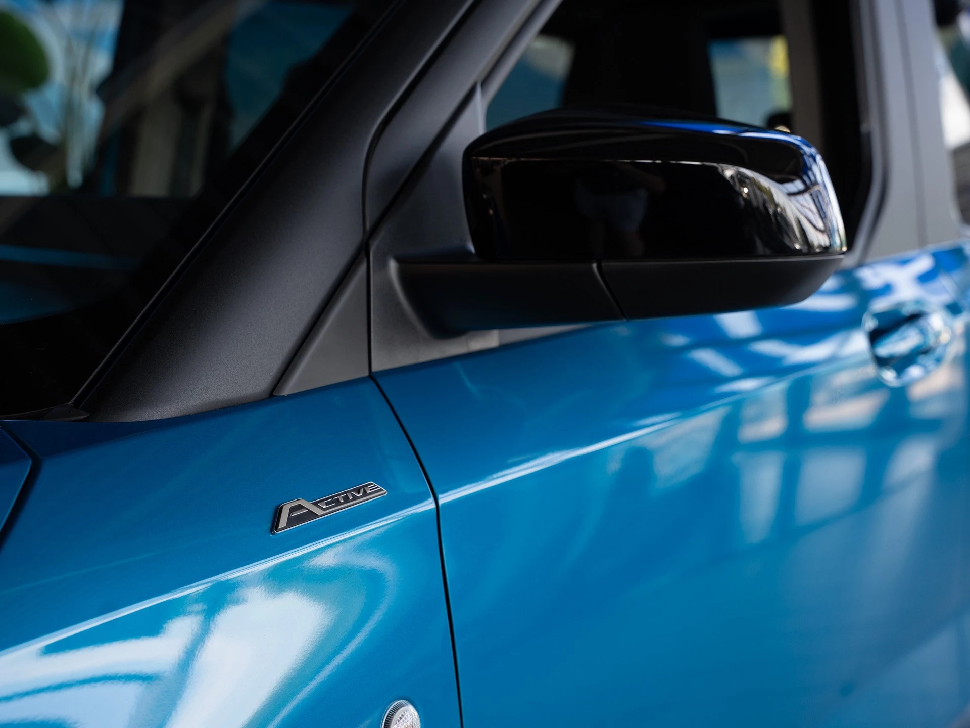 Ford Tourneo Courier Active 1.0 EcoBoost 92 kW Auto Kompaktvan. 5-türig