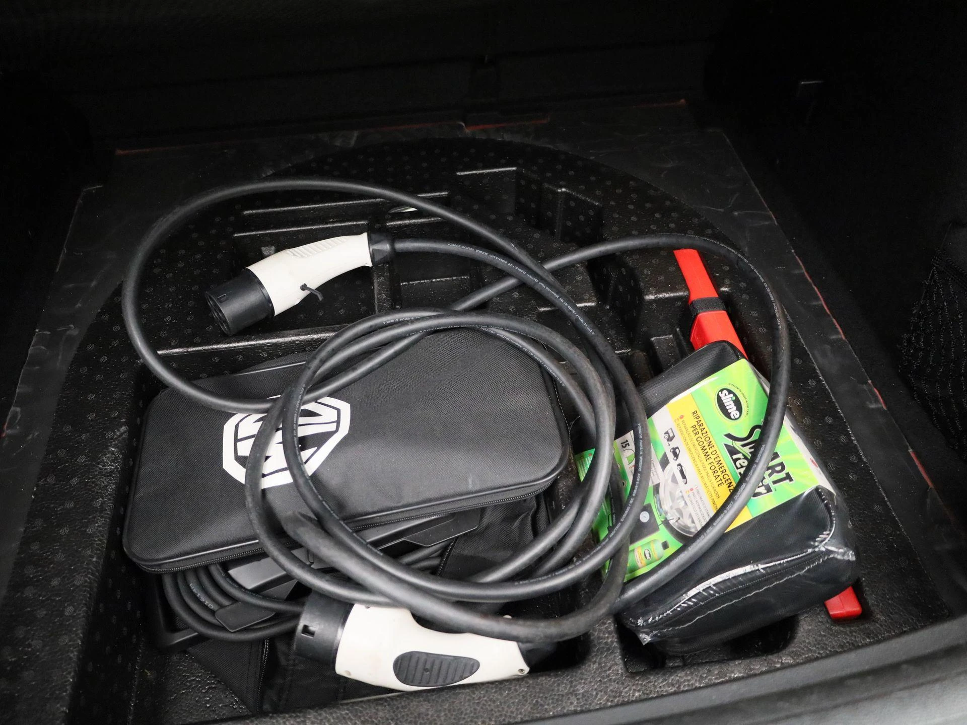 MG-ZS EV-image-11
