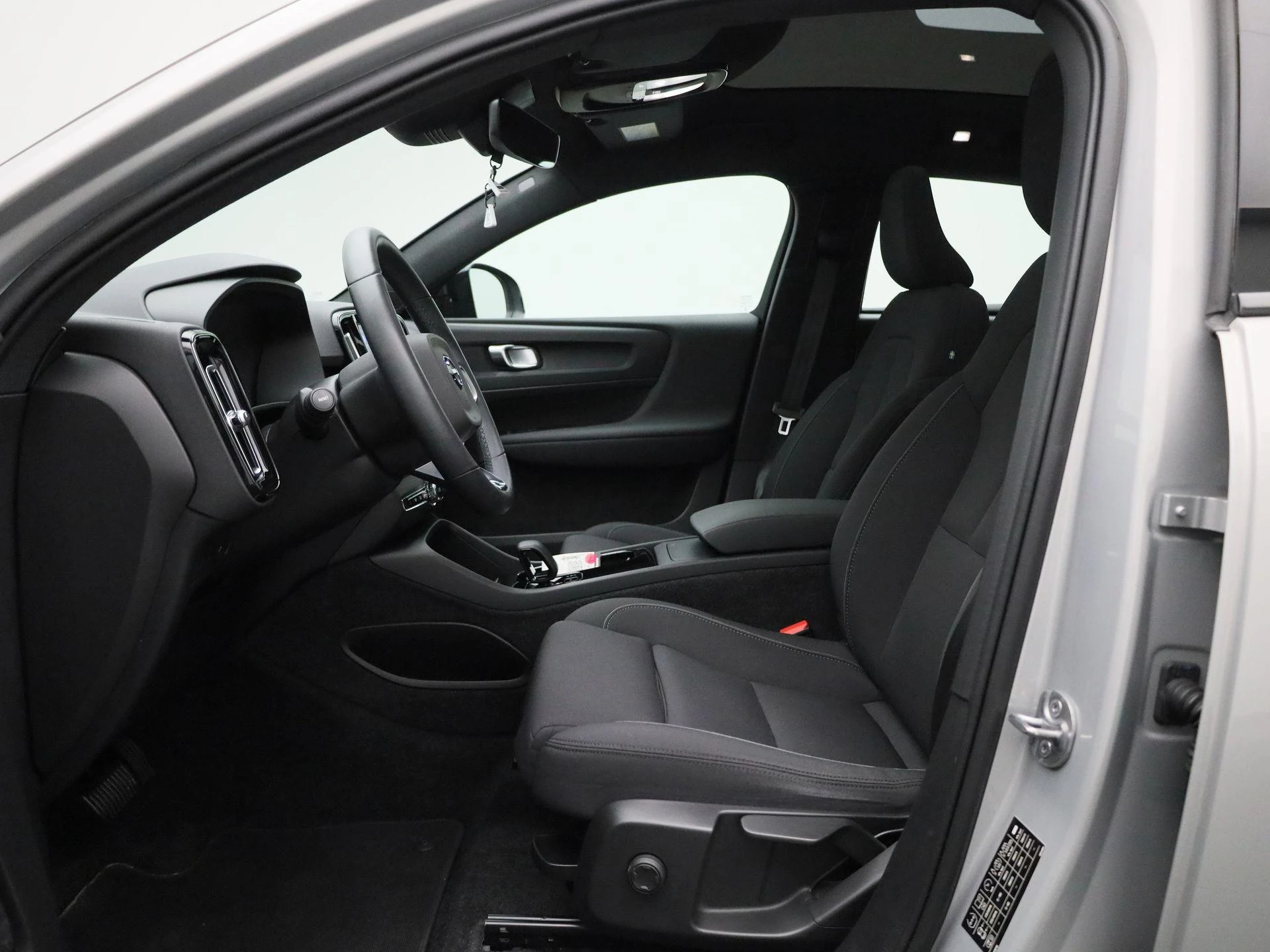 Volvo-C40-image-10