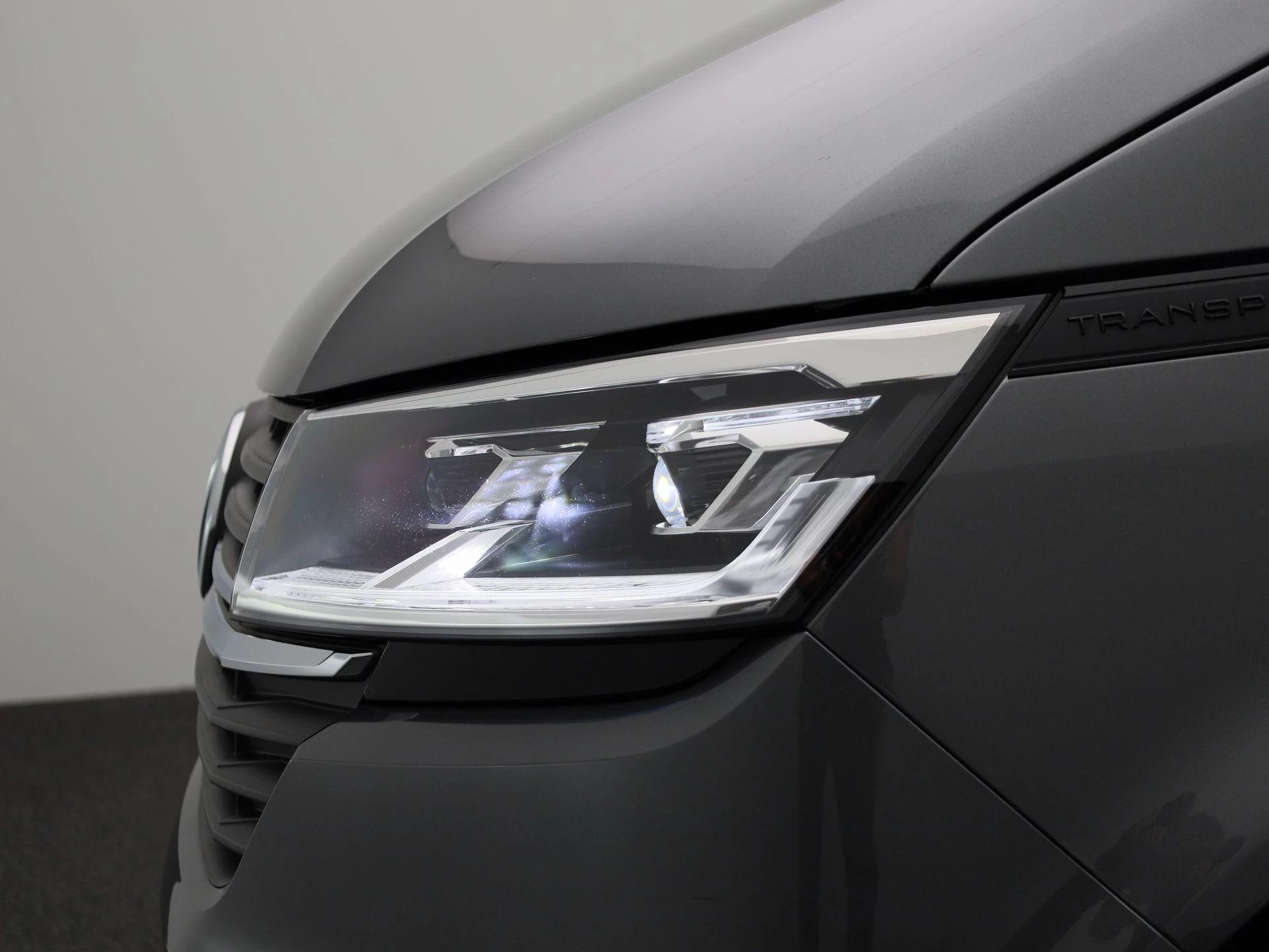 Volkswagen Transporter 2.0 TDI L2H1 204PK