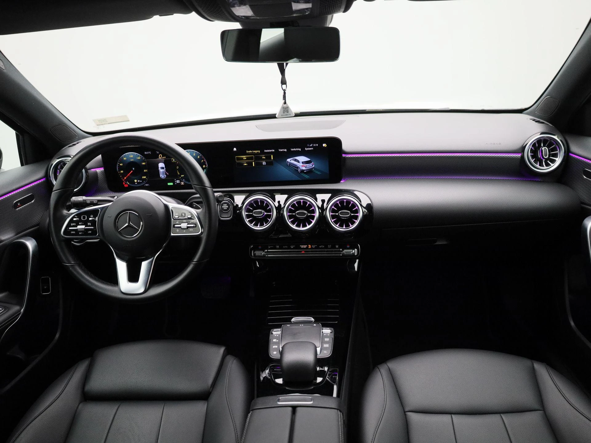 Mercedes-Benz-A-Klasse-image-36