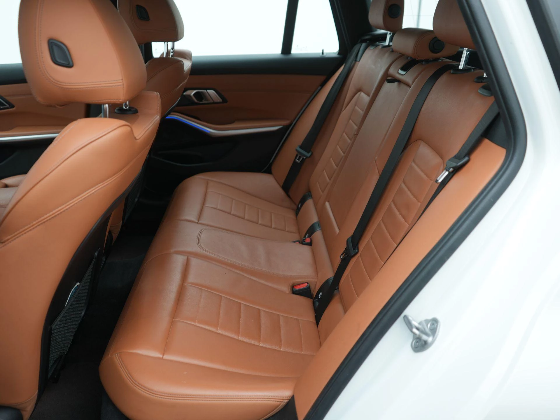 BMW-3 Serie-image-10