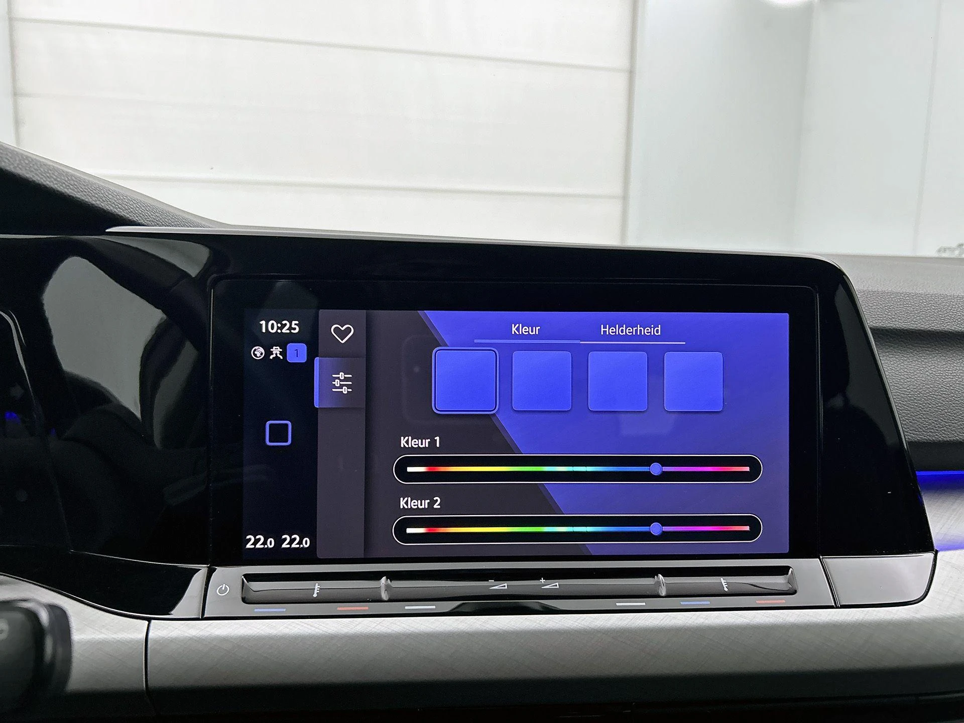 Volkswagen-Golf-image-29