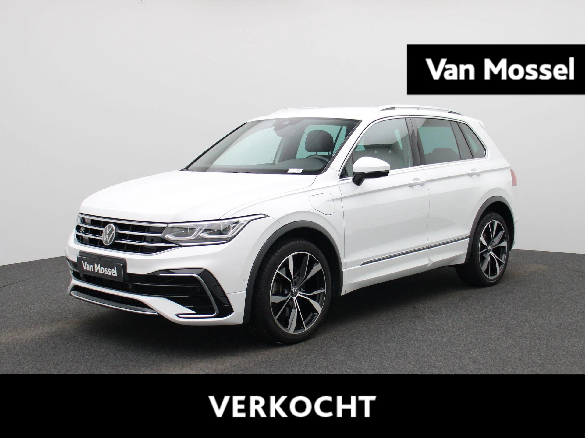 Volkswagen-Tiguan-image-0