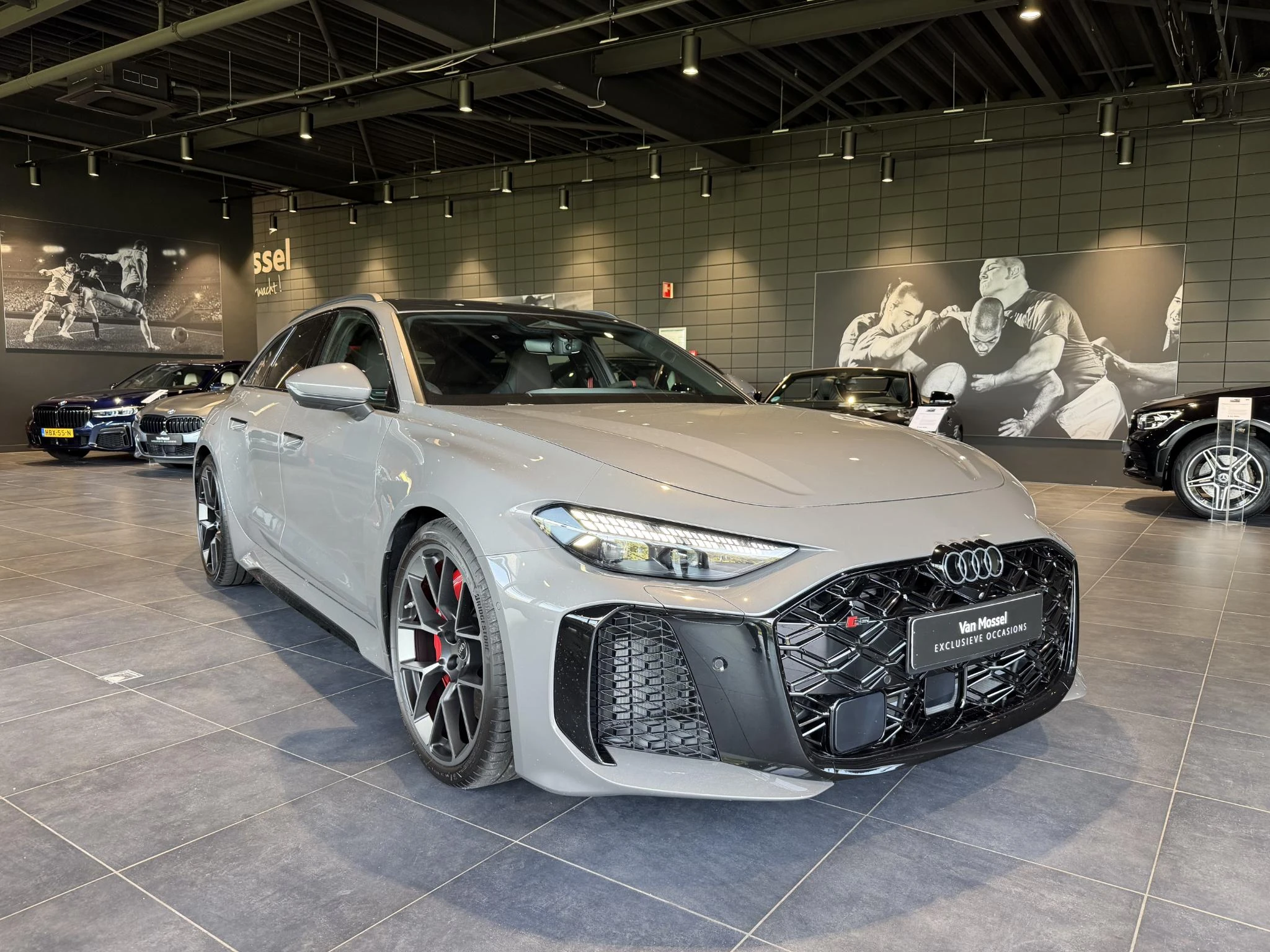 Audi-RS5-image-4