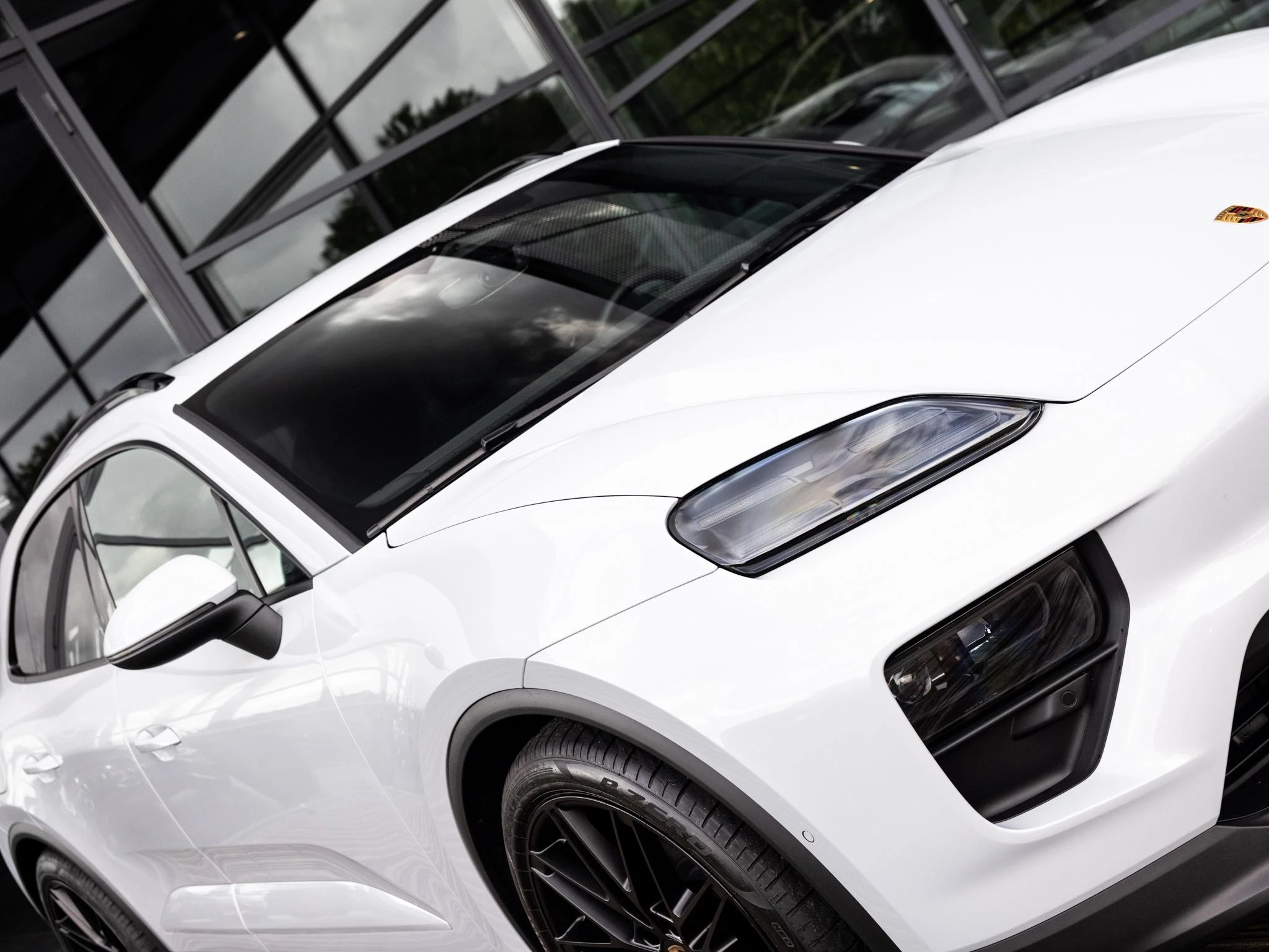 Porsche-Macan-image-9