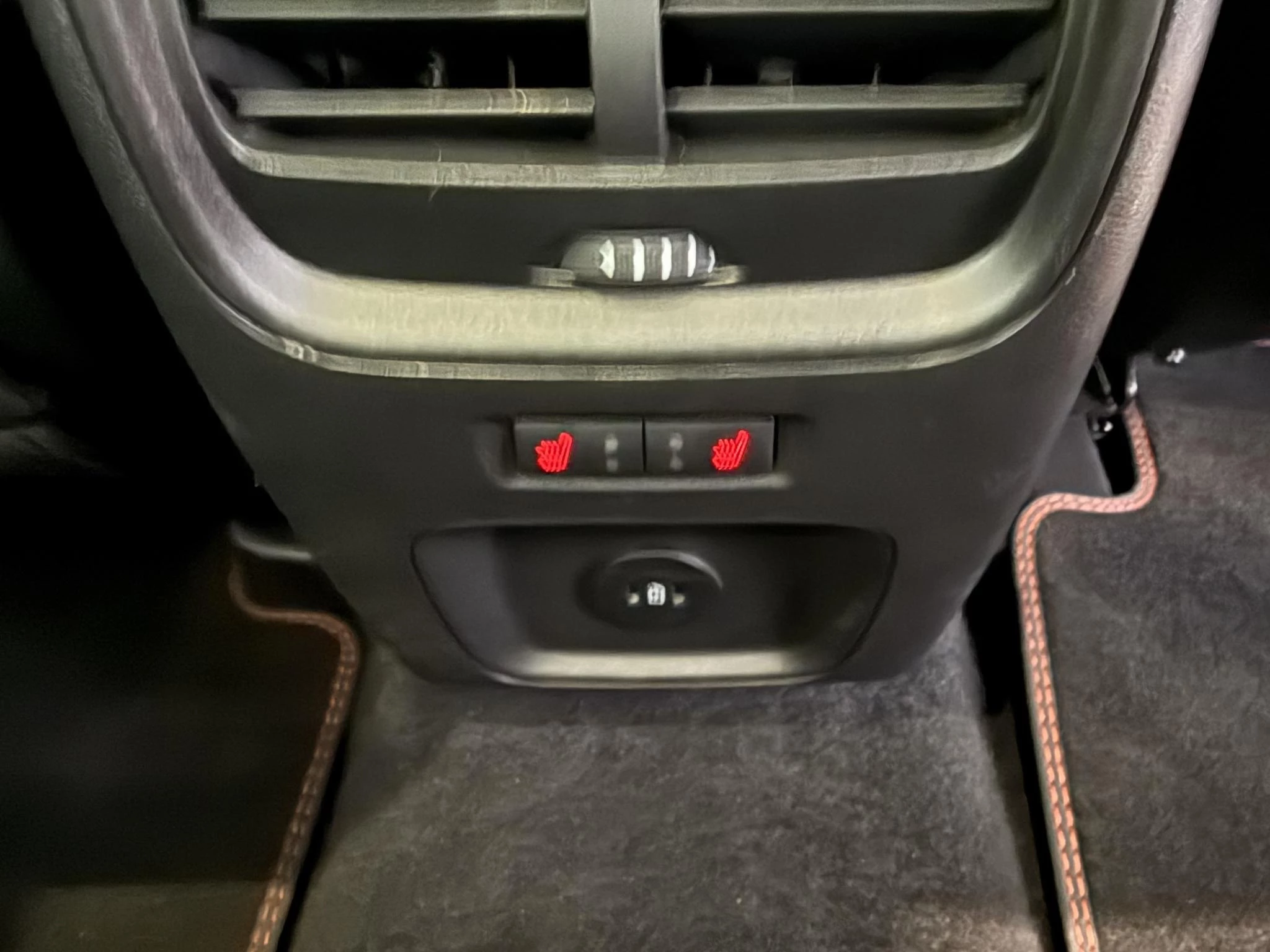 Ford-Kuga-image-11