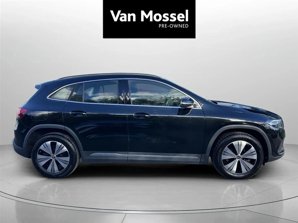 Mercedes-Benz-EQA-image-3