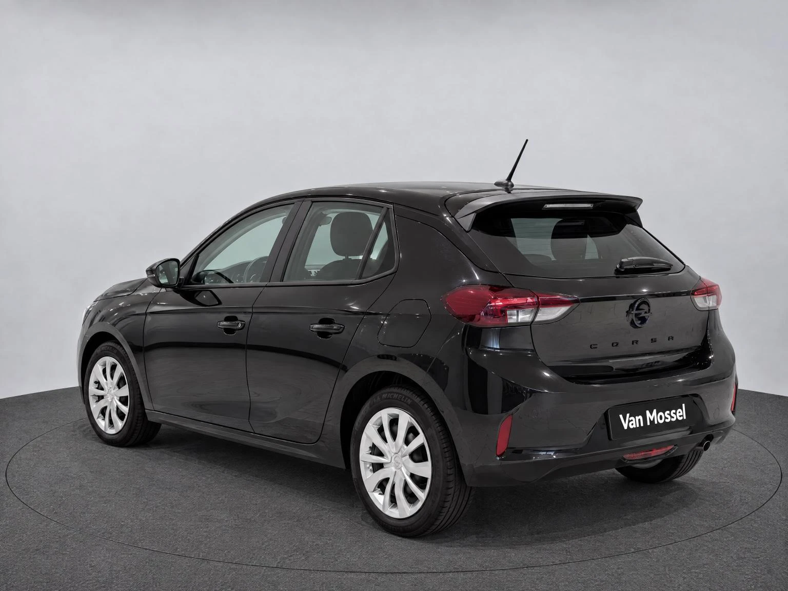 Opel-Corsa-image-6