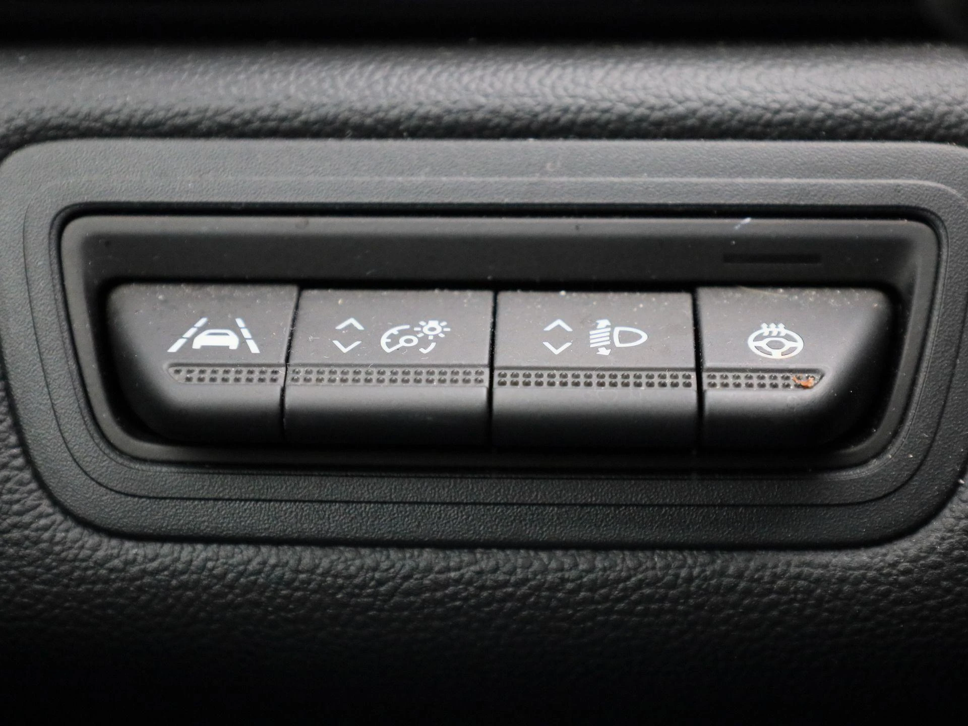 Renault-Captur-image-17