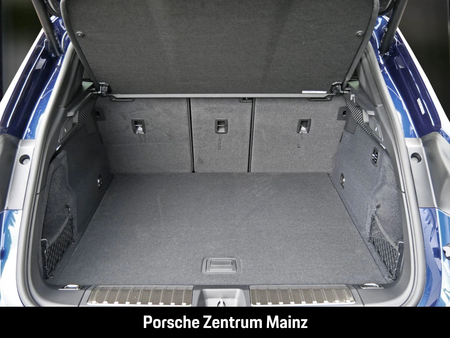 Porsche-Macan-image-29