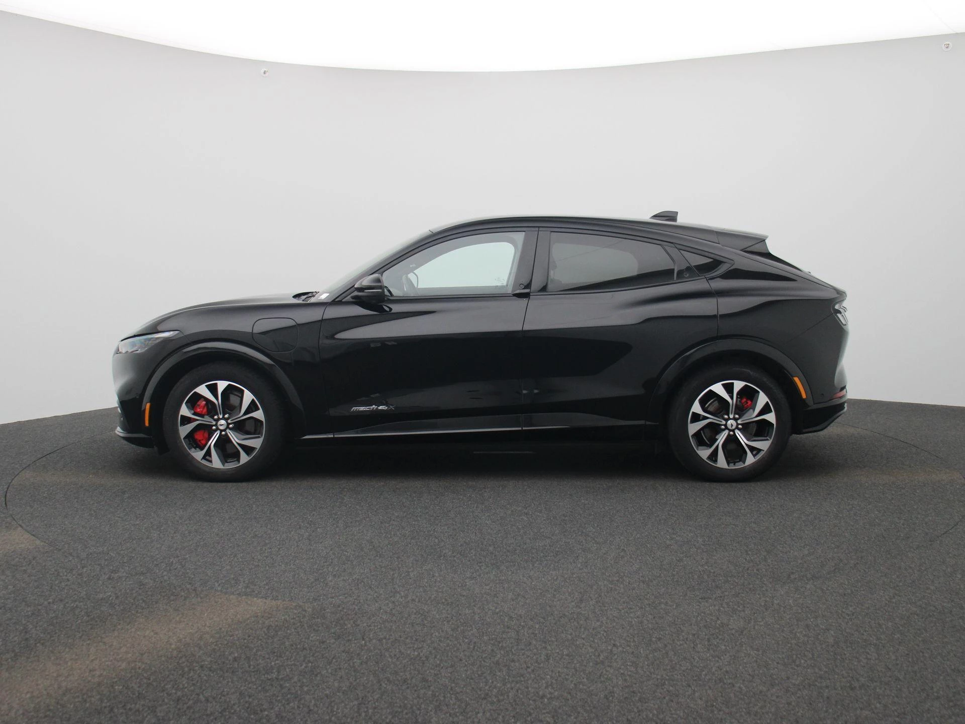 Ford Mustang Mach-E Extended AWD 98 kWh
